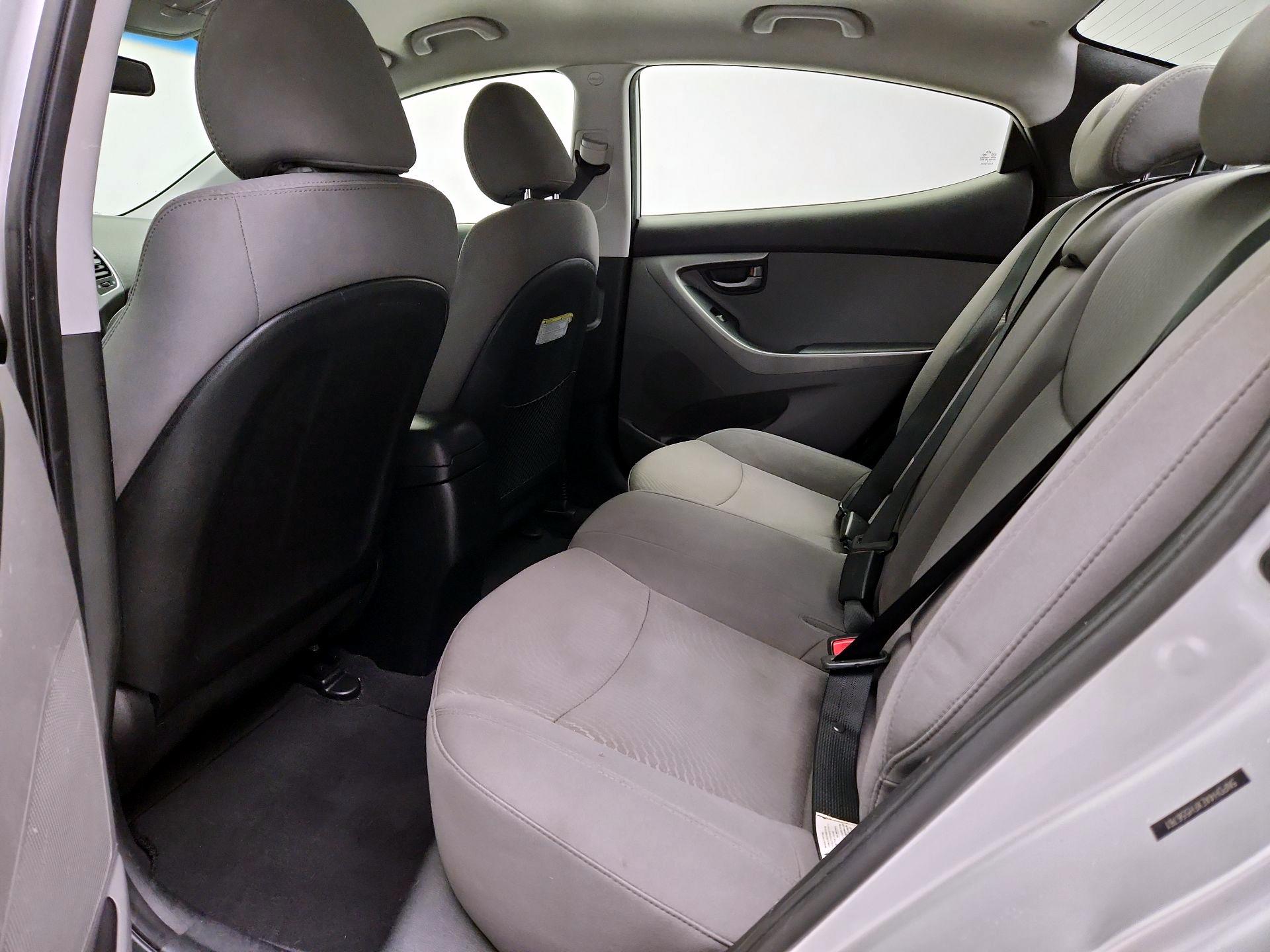 Thumbnail: 2015 Hyundai Elantra - 18