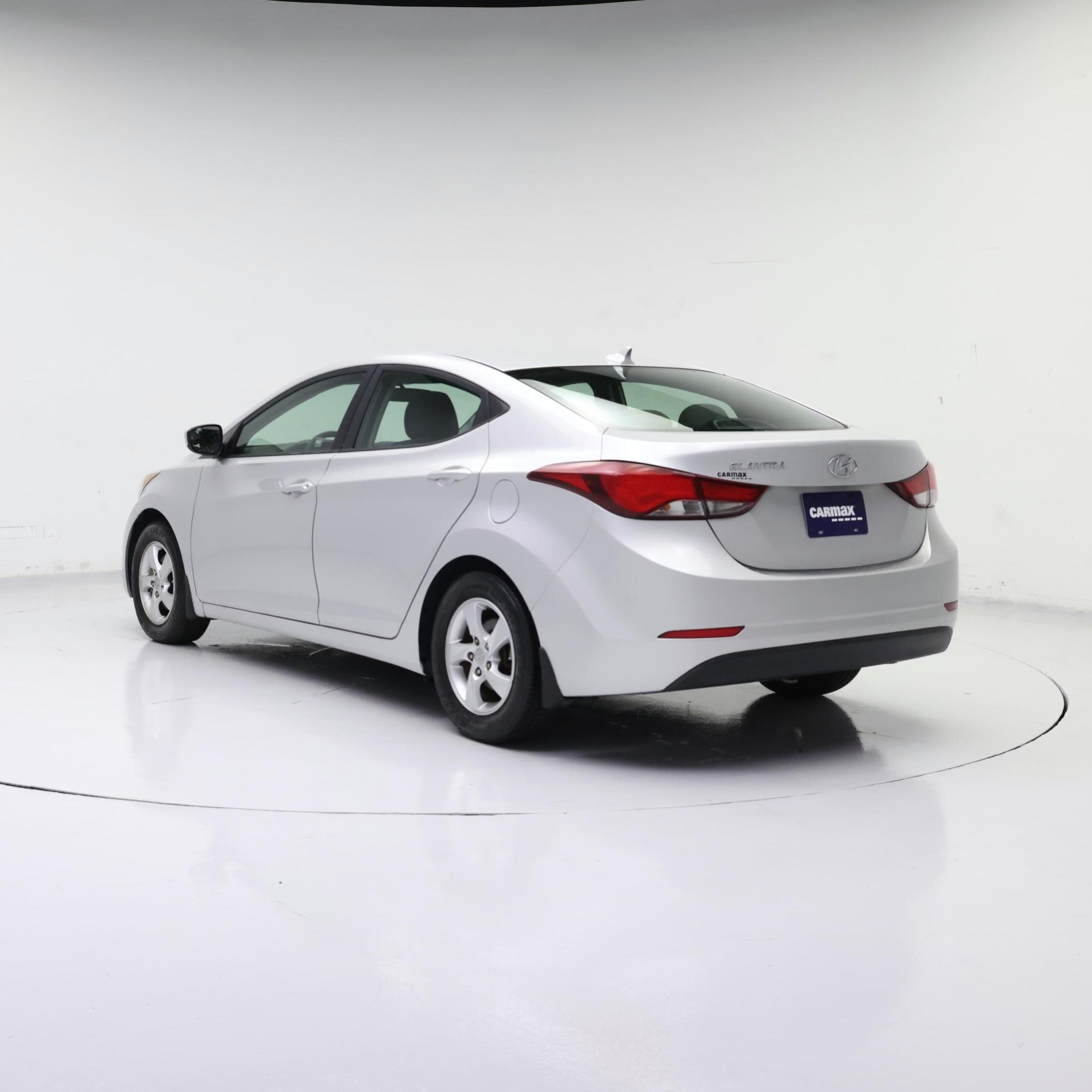 Thumbnail: 2015 Hyundai Elantra - 2