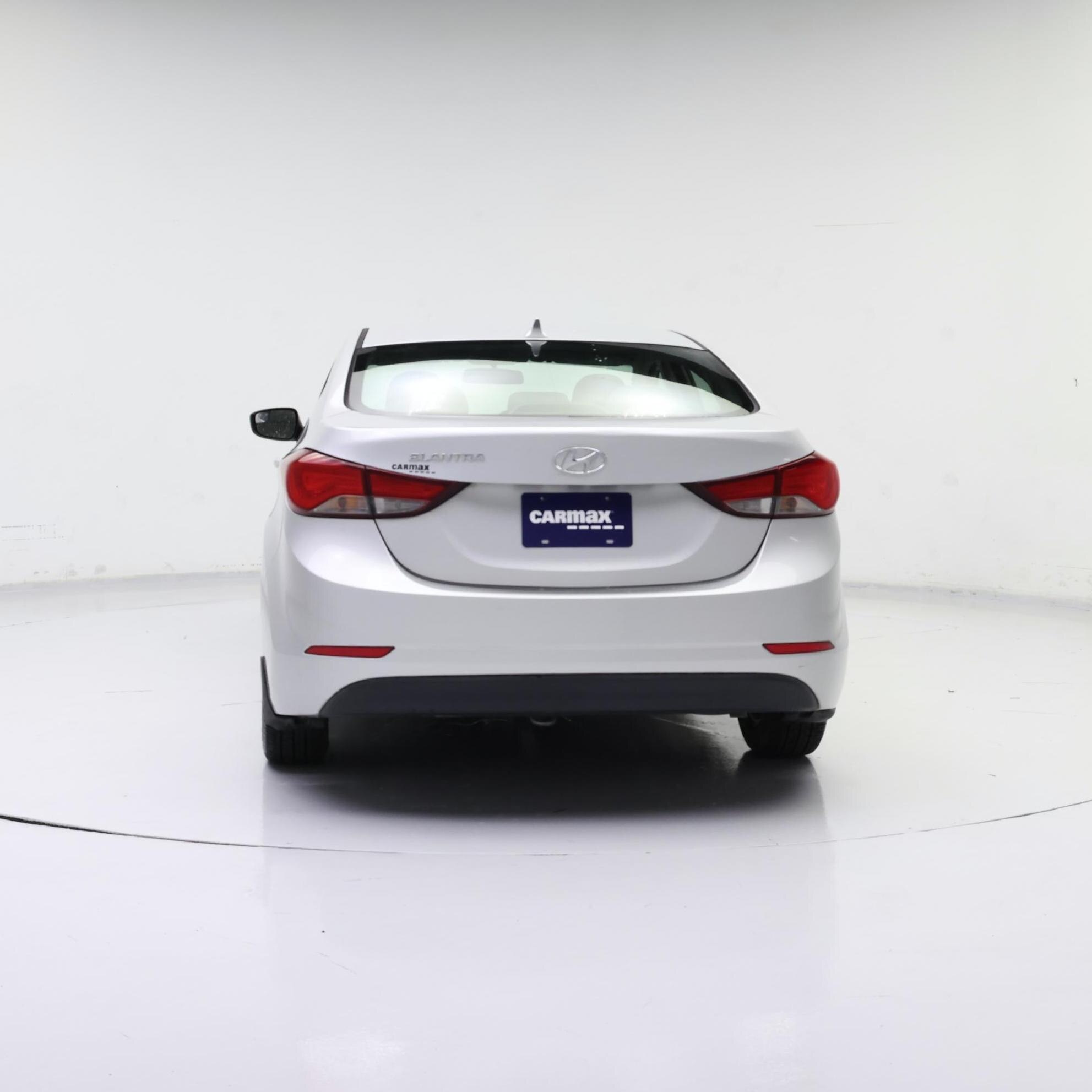 Thumbnail: 2015 Hyundai Elantra - 6
