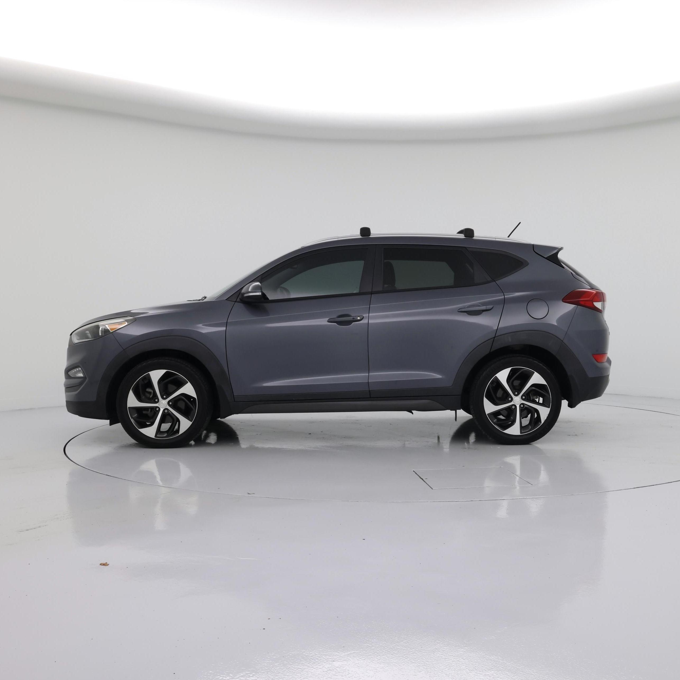 Thumbnail: 2016 Hyundai Tucson - 3