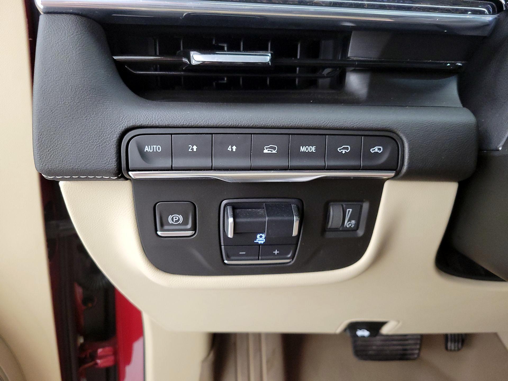 Thumbnail: 2021 Cadillac Escalade - 13