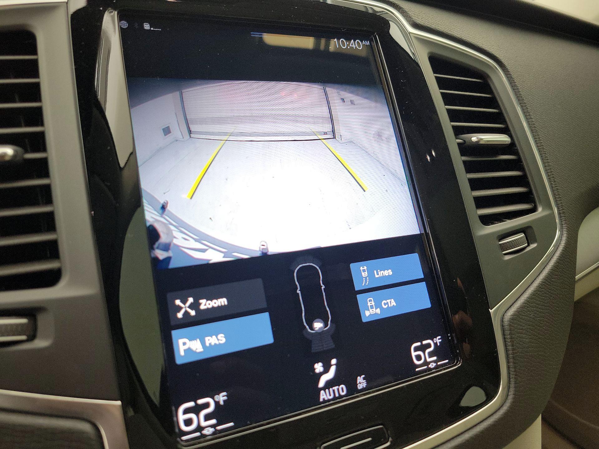 Thumbnail: 2021 Volvo XC90 - 14