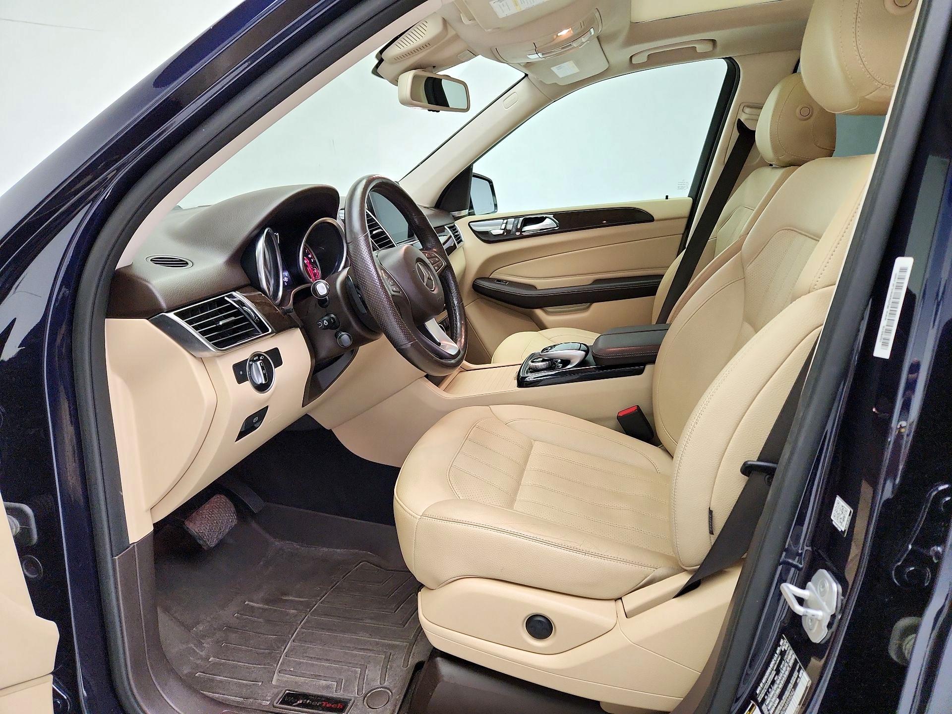 Thumbnail: 2017 Mercedes-Benz GLE - 11