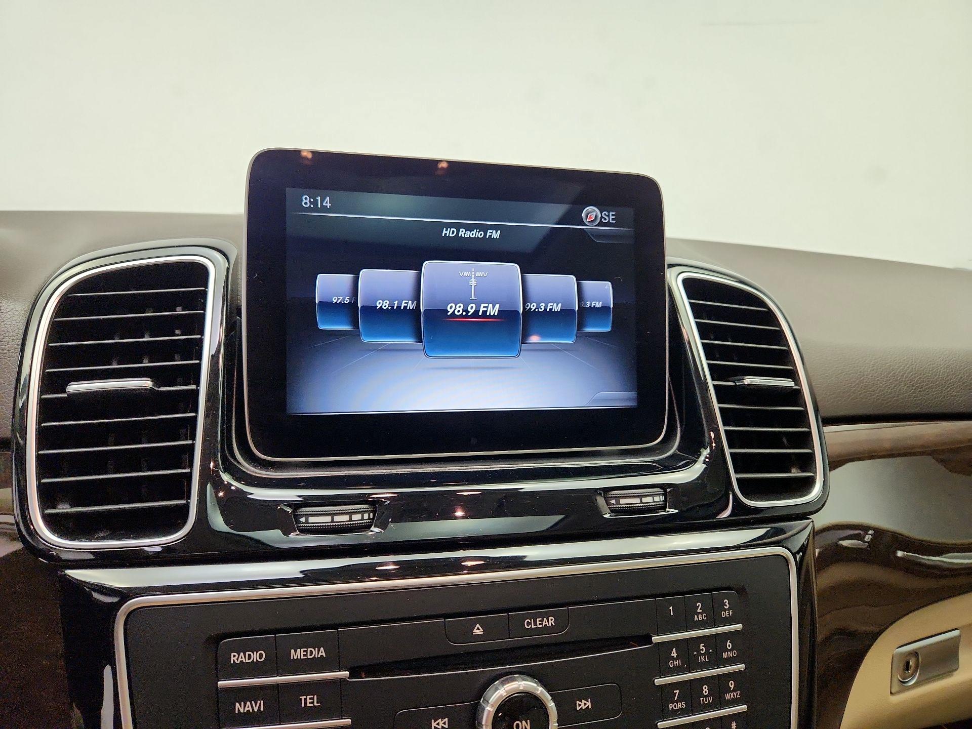 Thumbnail: 2017 Mercedes-Benz GLE - 16