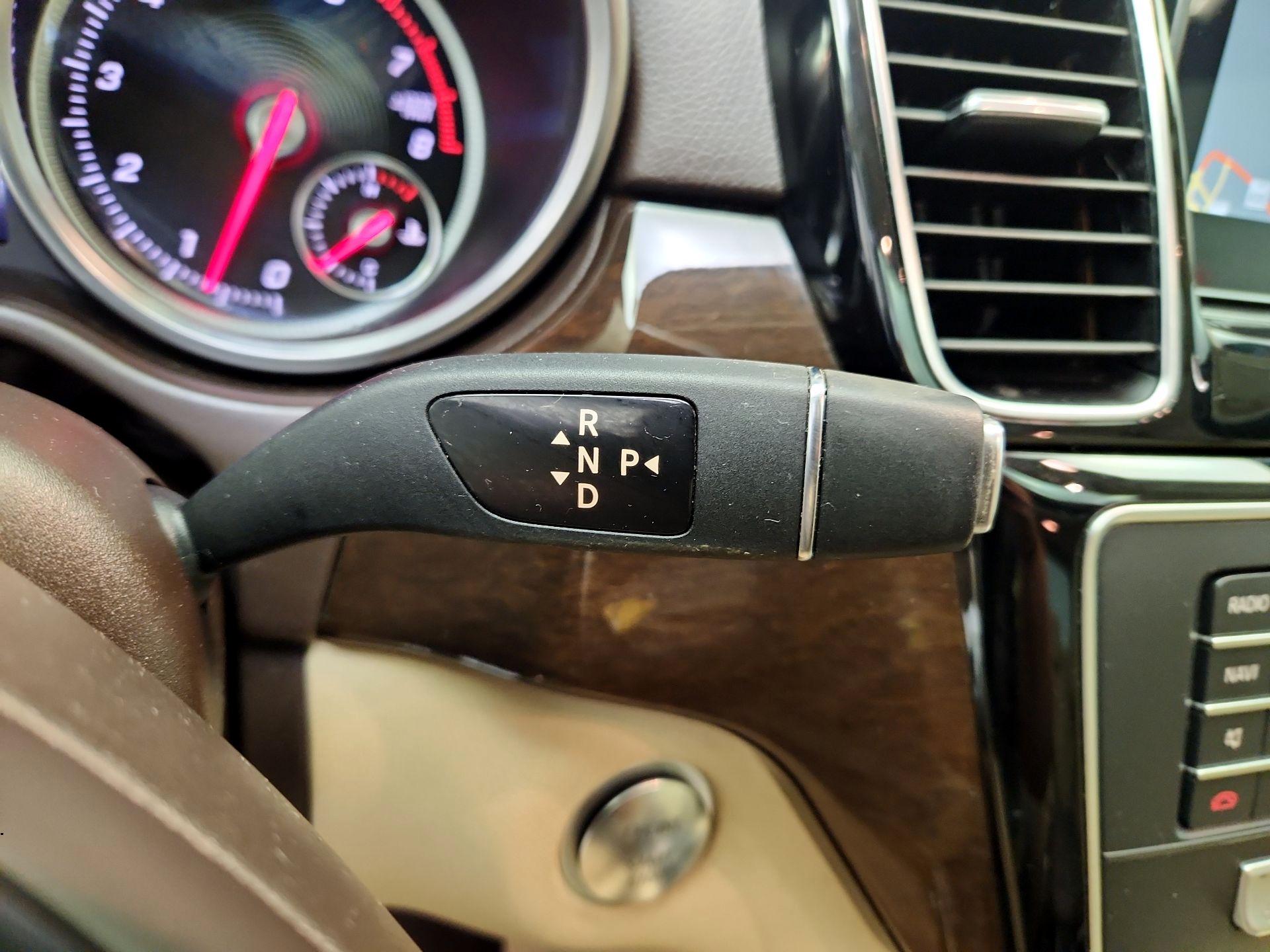 Thumbnail: 2017 Mercedes-Benz GLE - 18