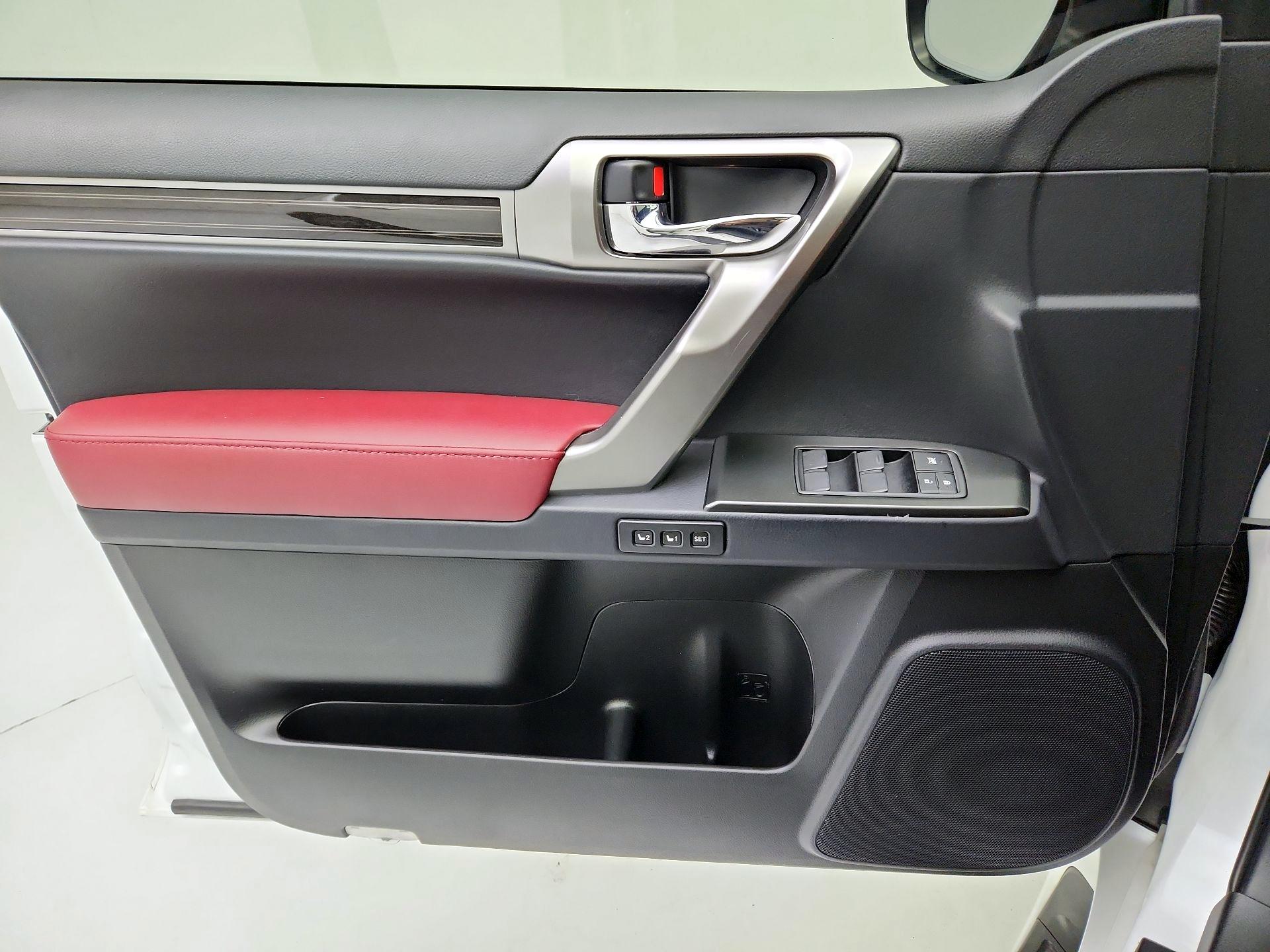 Thumbnail: 2023 Lexus GX - 12