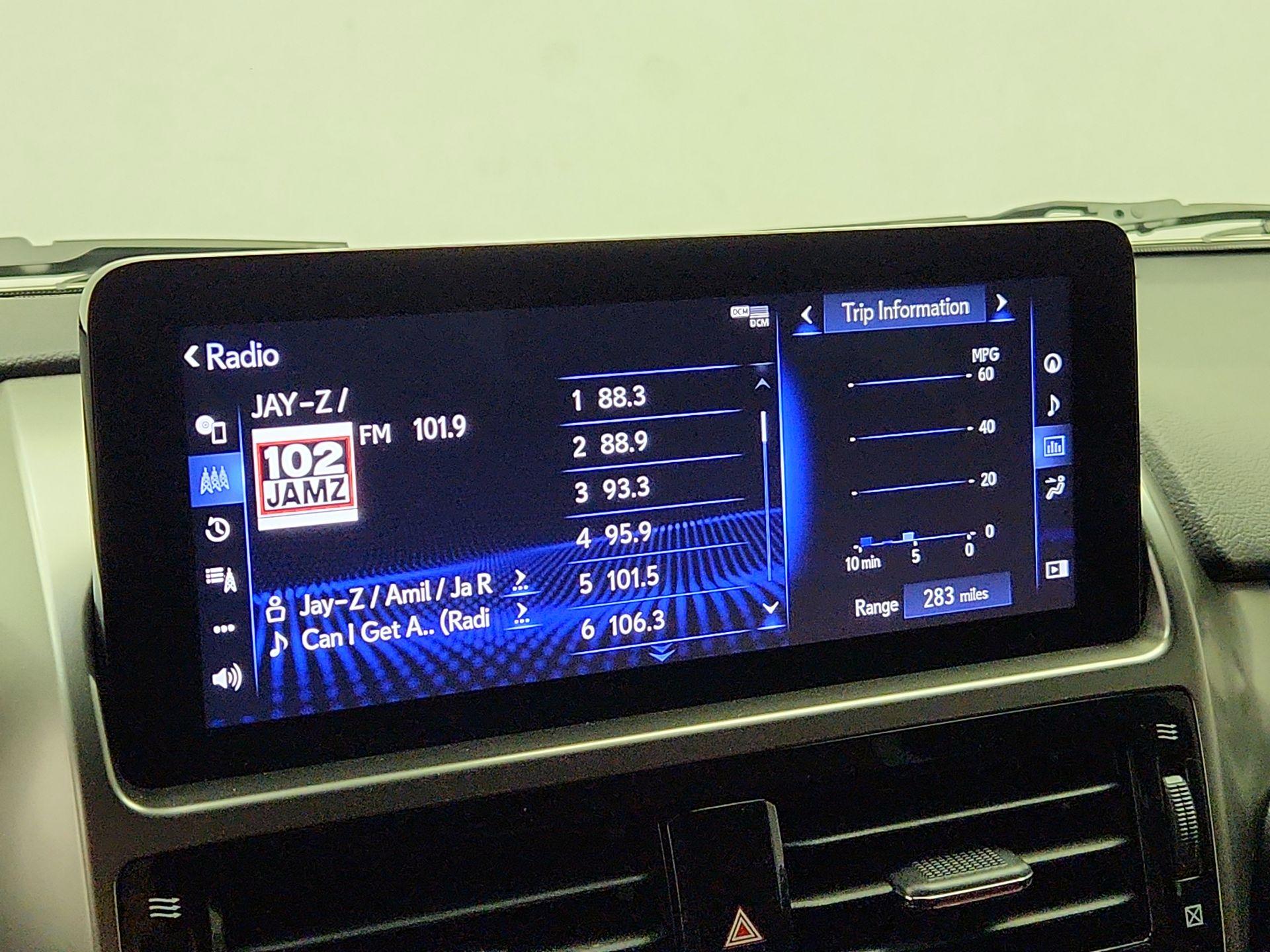 Thumbnail: 2023 Lexus GX - 16