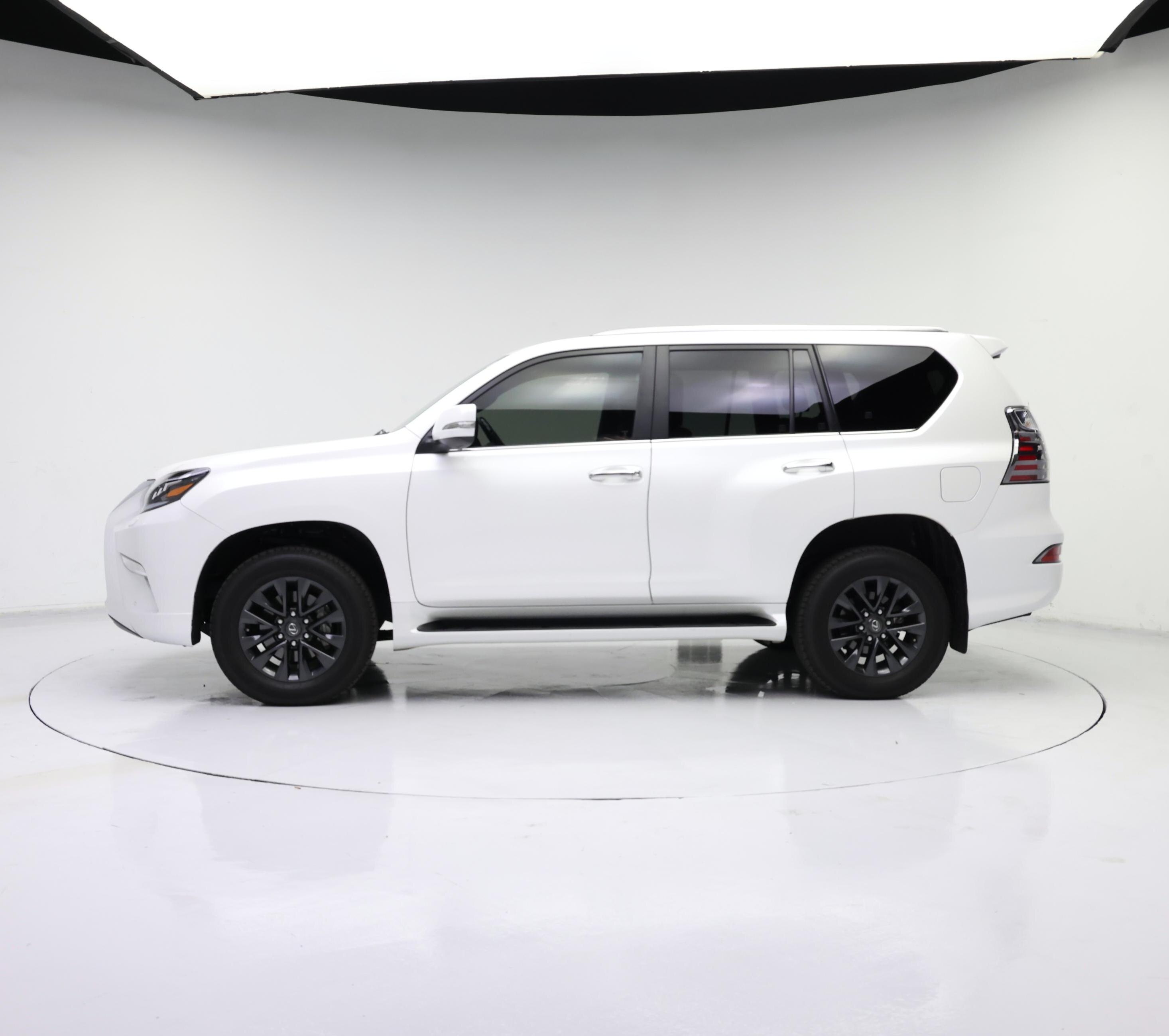 Thumbnail: 2023 Lexus GX - 3