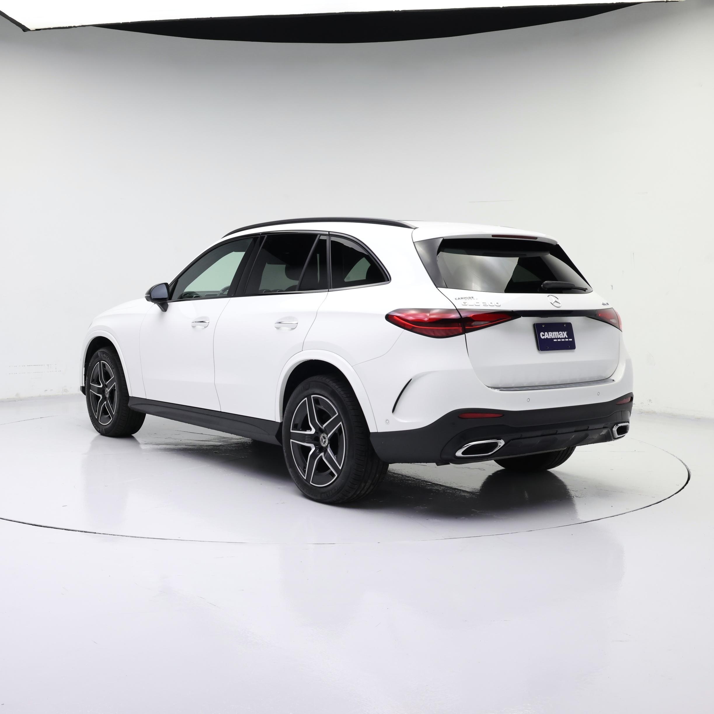 Thumbnail: 2023 Mercedes-Benz GLC - 2