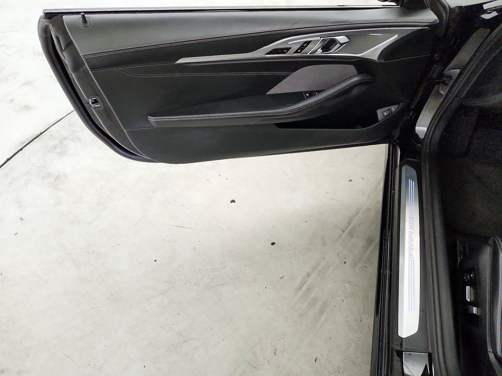 Thumbnail: 2020 BMW 8 Series - 12