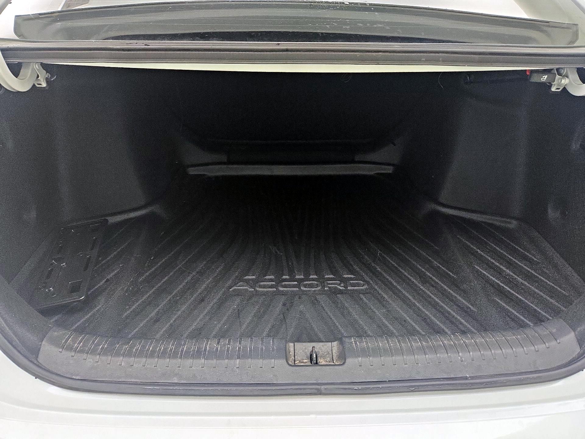 Thumbnail: 2024 Honda Accord - 19