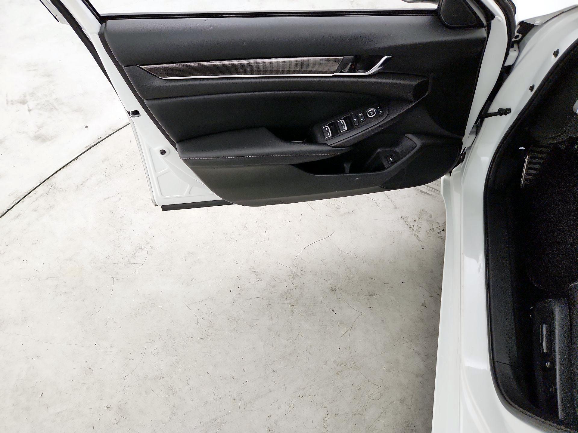 Thumbnail: 2021 Honda Accord - 12