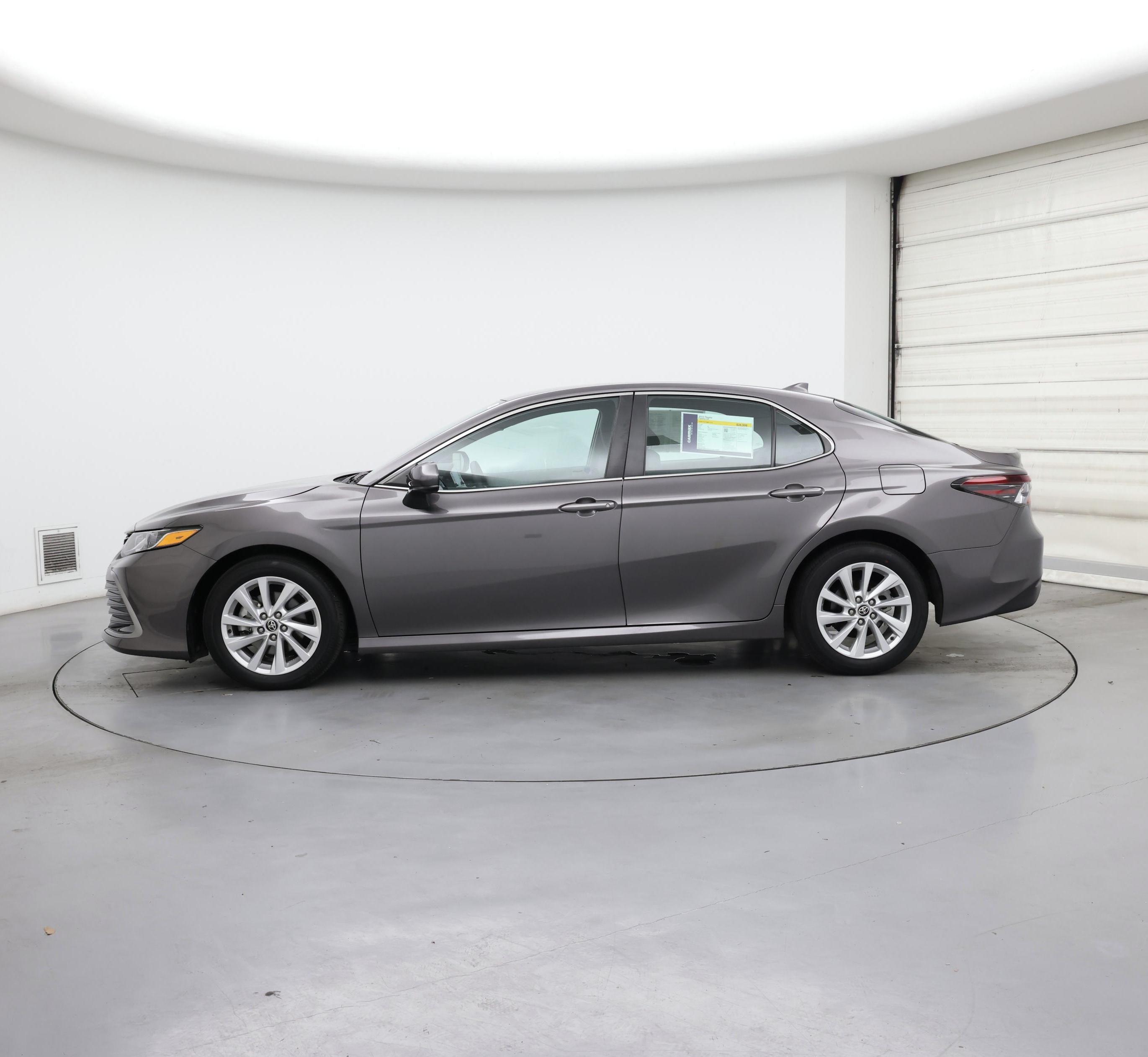 Thumbnail: 2023 Toyota Camry - 3