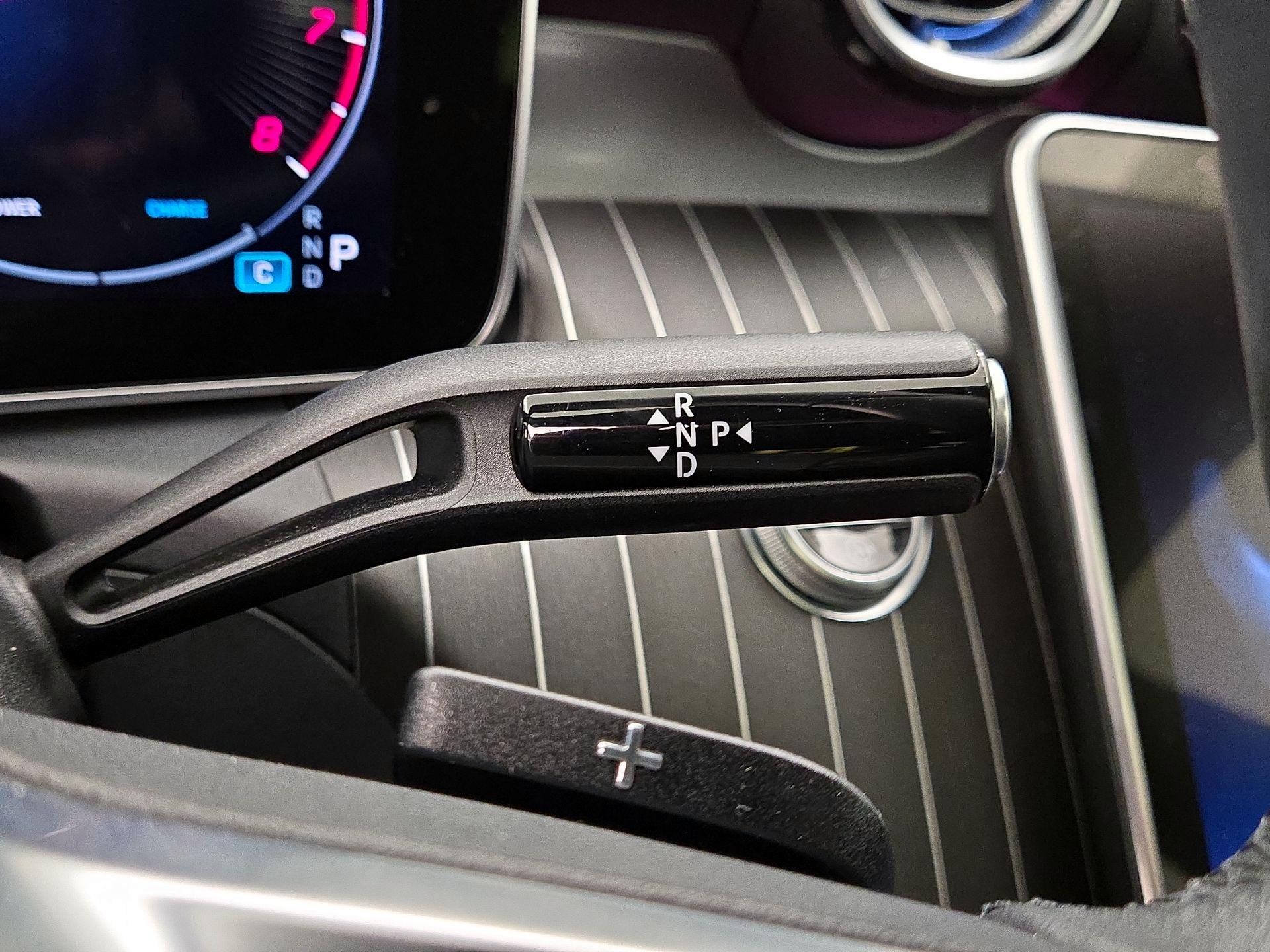 Thumbnail: 2023 Mercedes-Benz C-Class - 17