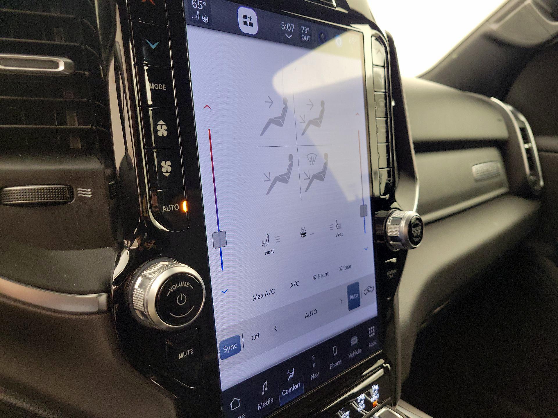 Thumbnail: 2024 RAM 1500 - 17