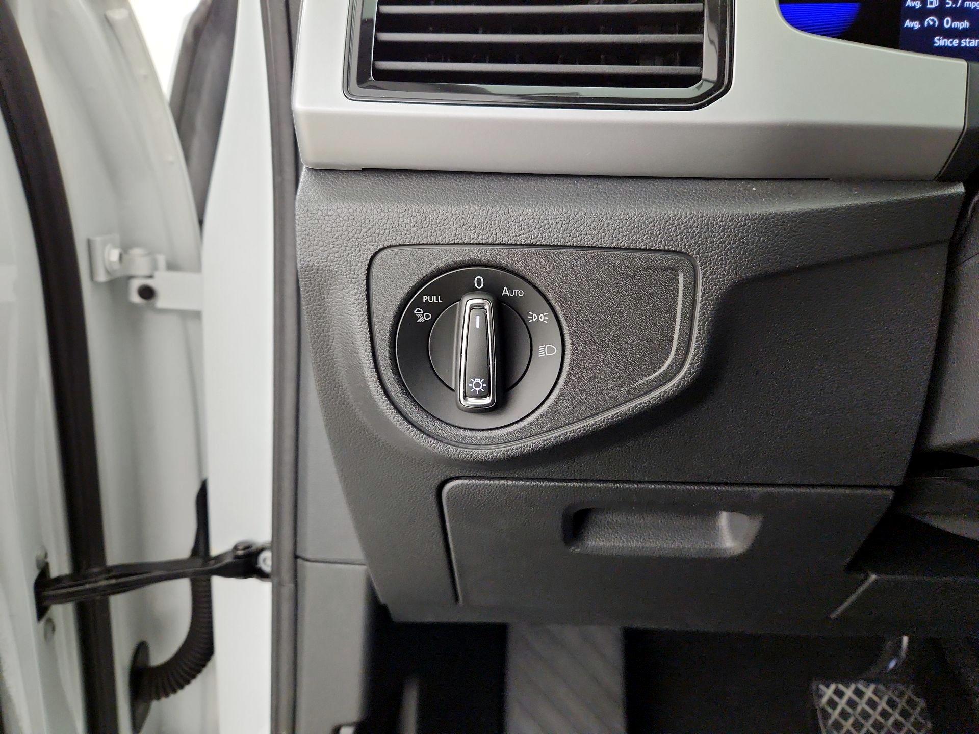 Thumbnail: 2022 Volkswagen Atlas - 13