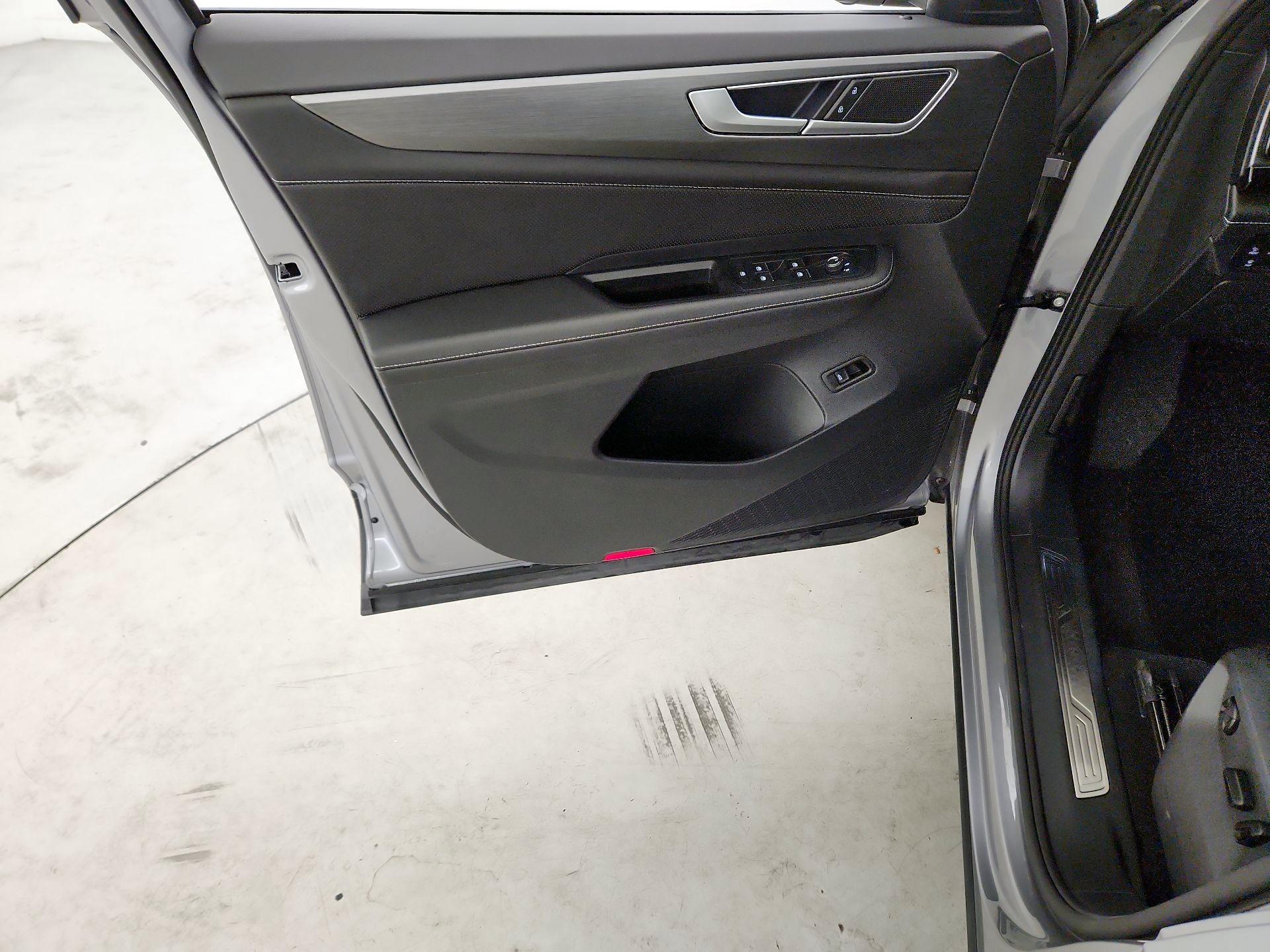 Thumbnail: 2025 Volkswagen Atlas - 12