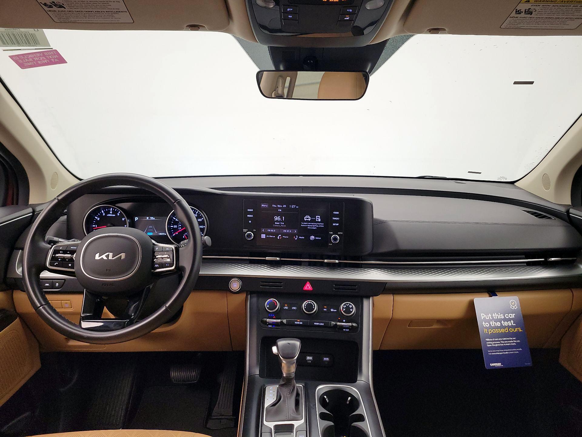 Thumbnail: 2024 Kia Carnival - 9