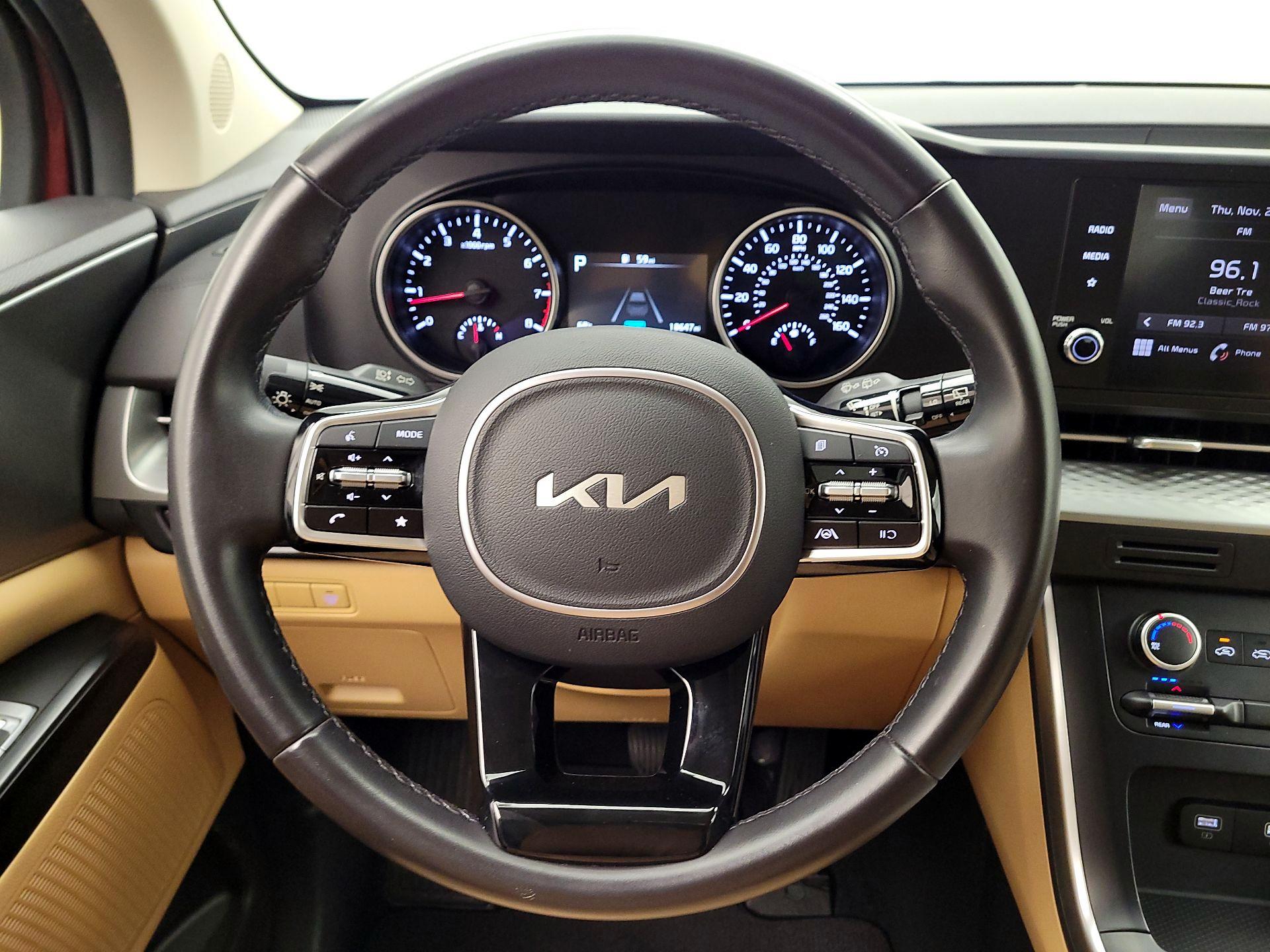 Thumbnail: 2024 Kia Carnival - 10