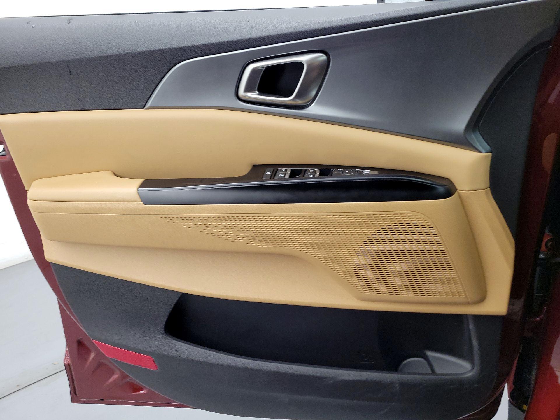 Thumbnail: 2024 Kia Carnival - 12