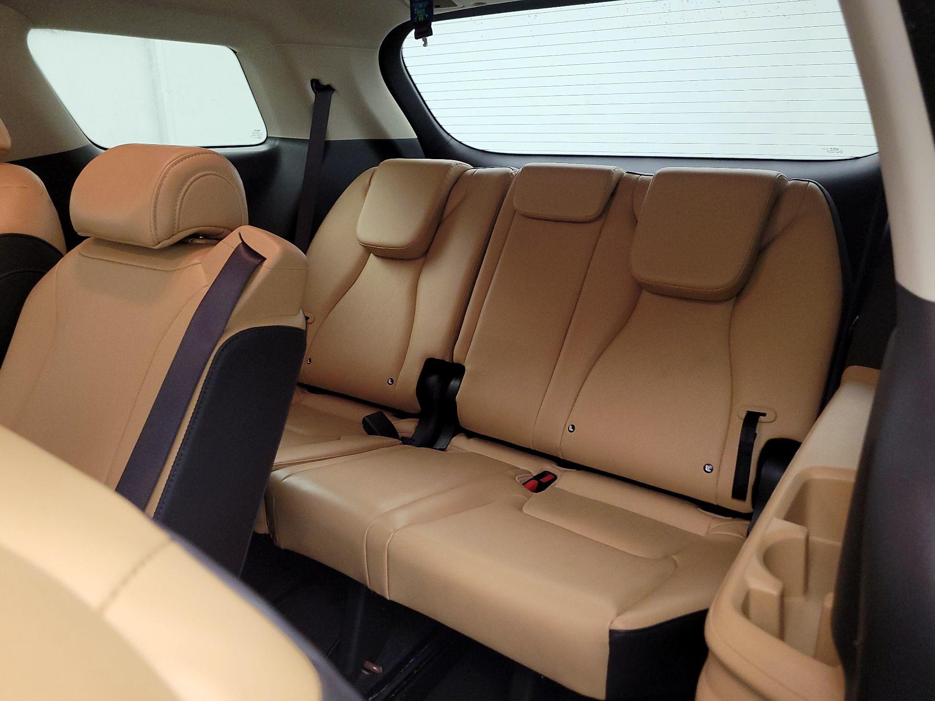 Thumbnail: 2024 Kia Carnival - 20