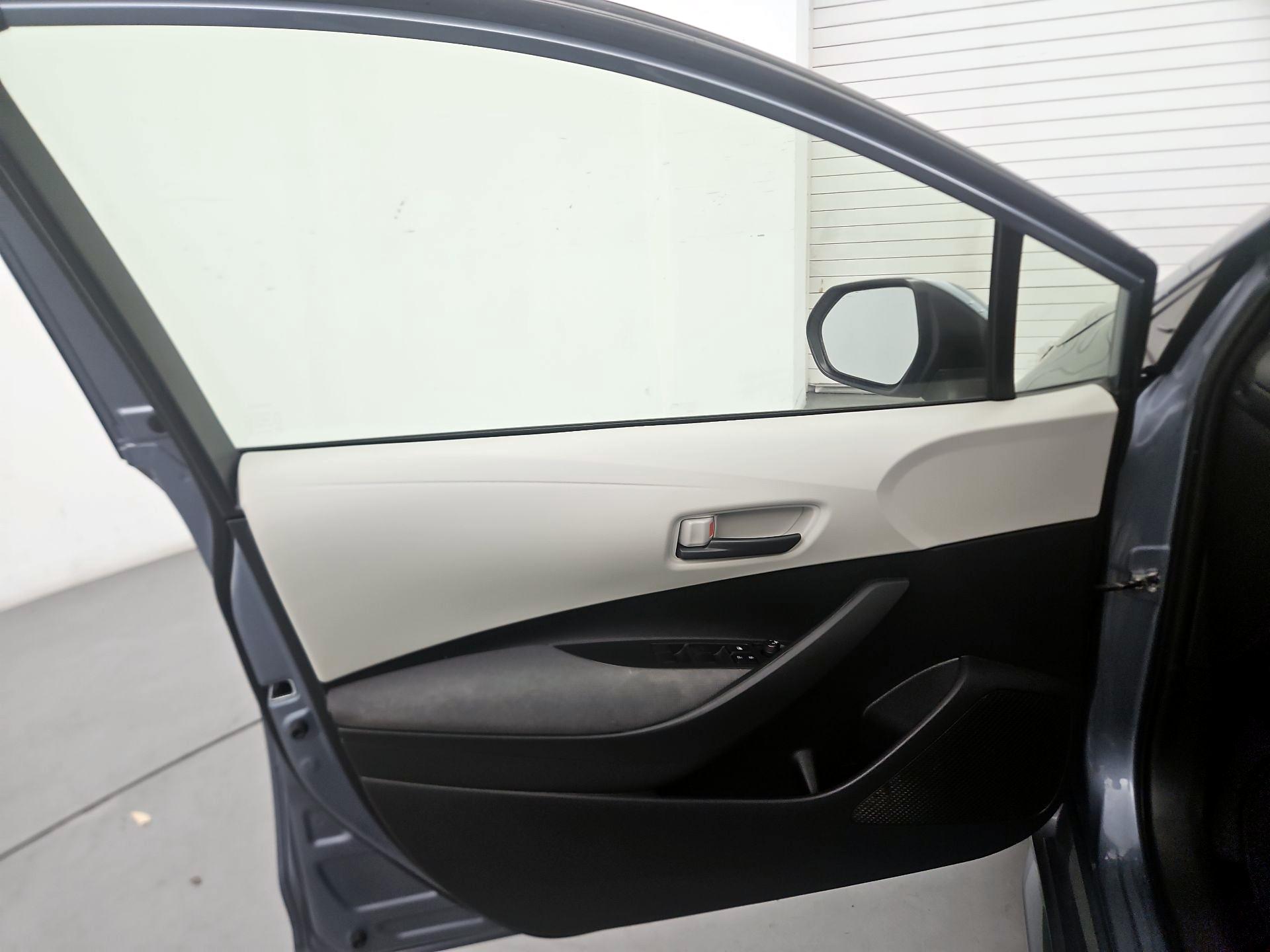 Thumbnail: 2022 Toyota Corolla - 12