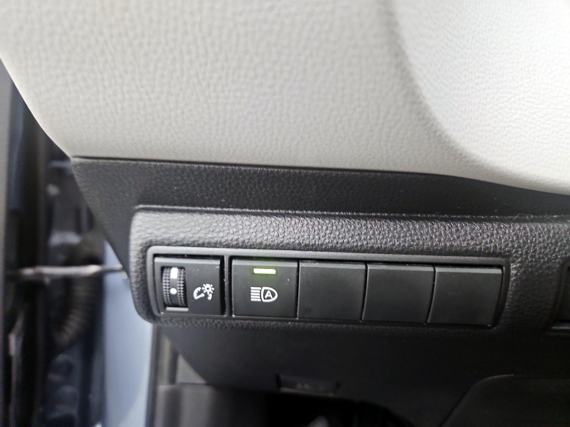 Thumbnail: 2022 Toyota Corolla - 13