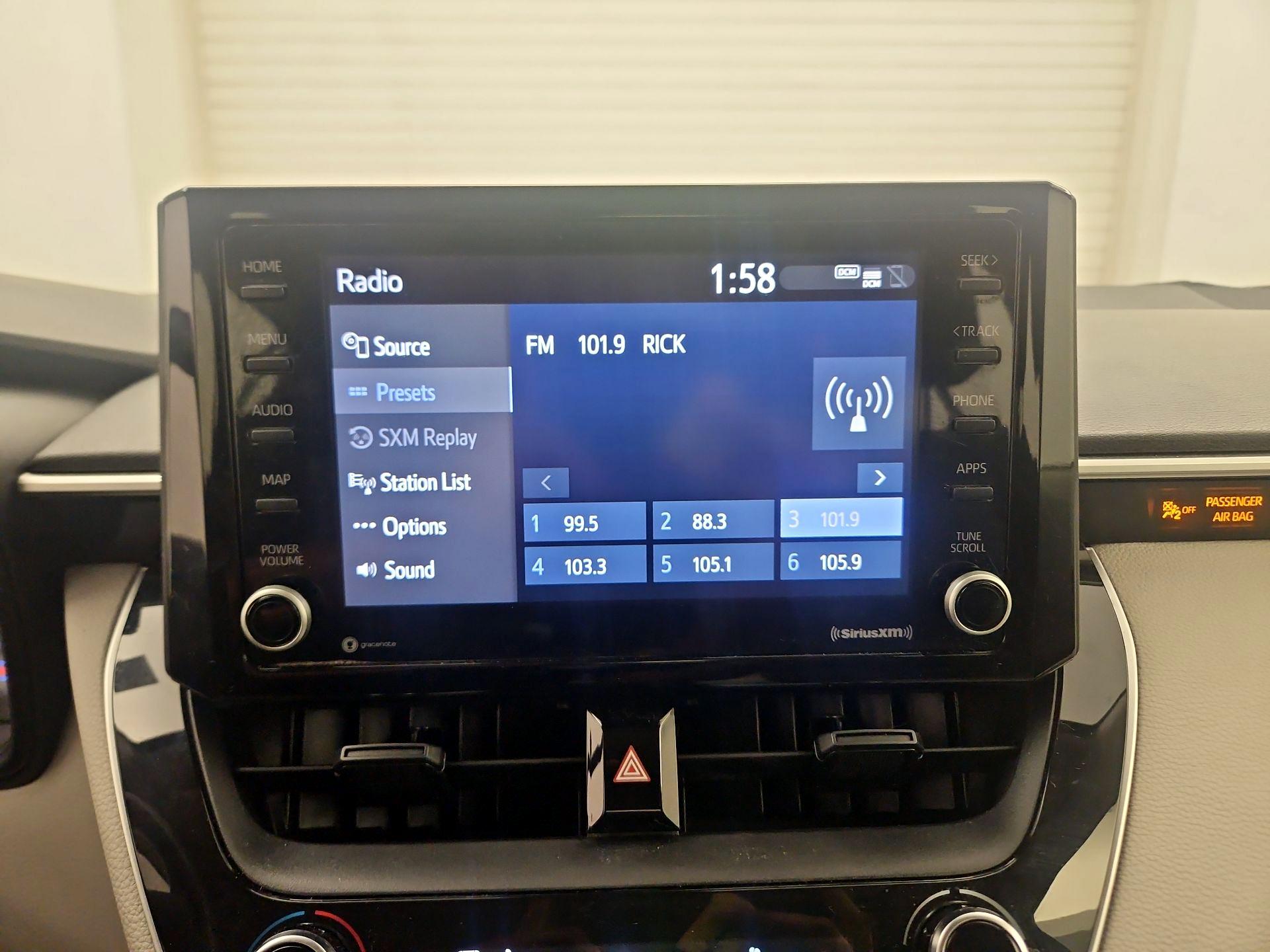 Thumbnail: 2022 Toyota Corolla - 15