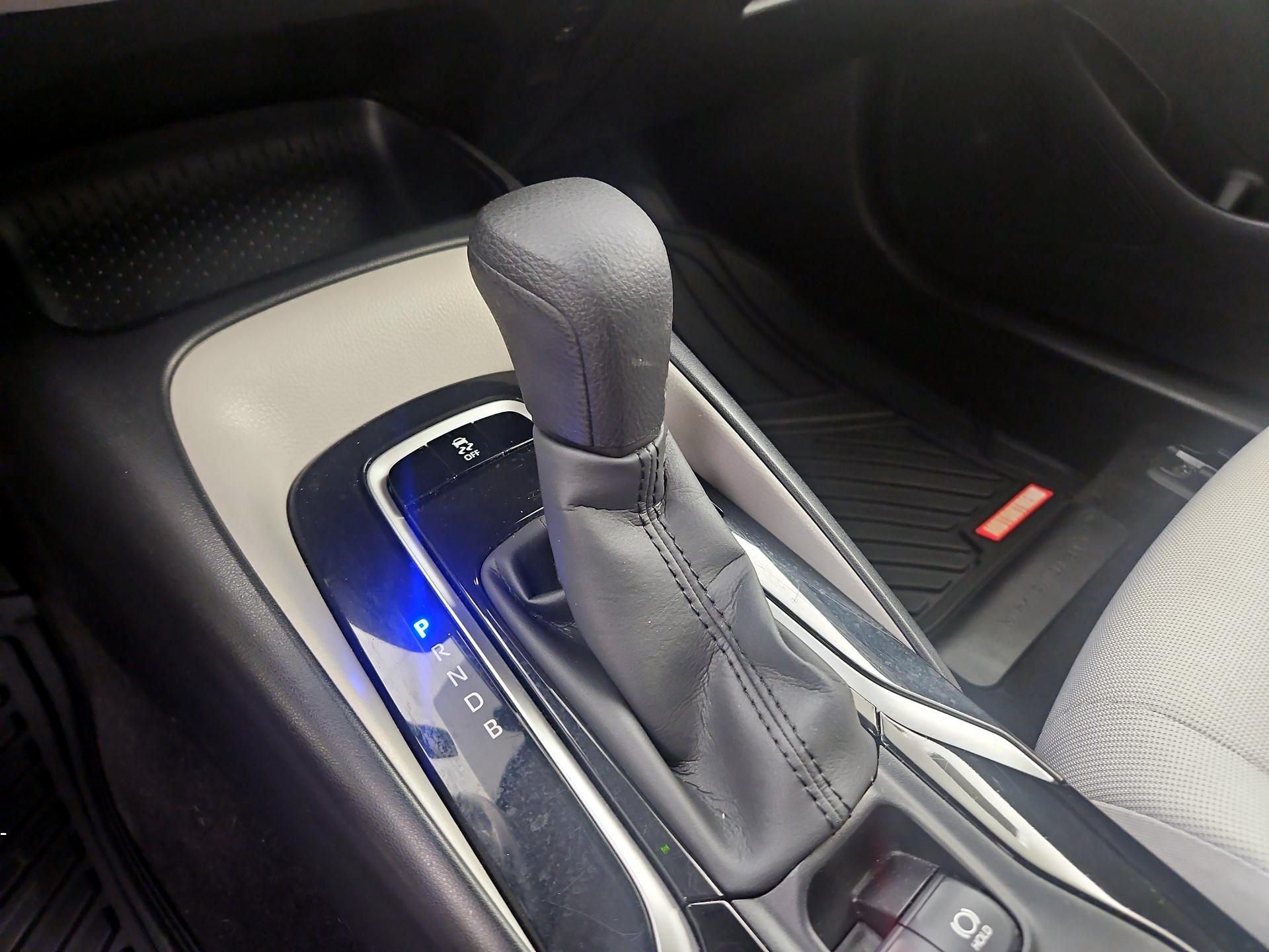 Thumbnail: 2022 Toyota Corolla - 17