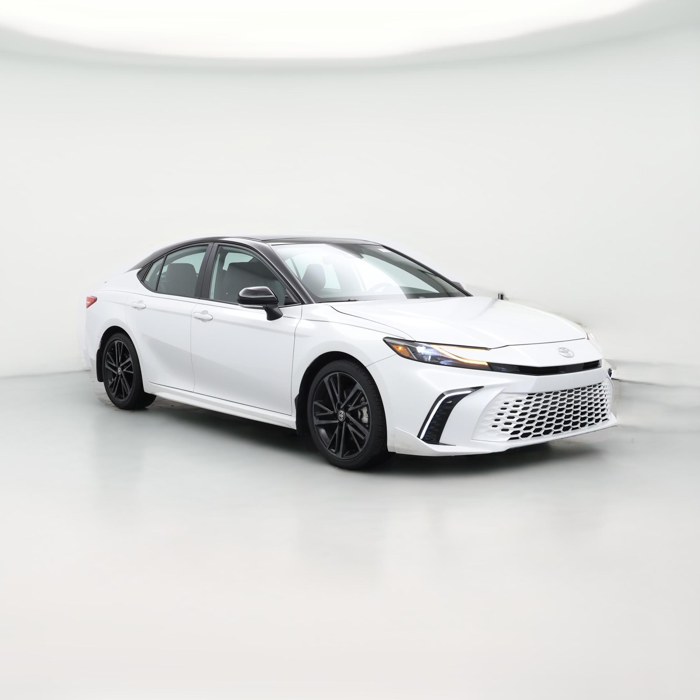 Thumbnail: 2025 Toyota Camry - 1