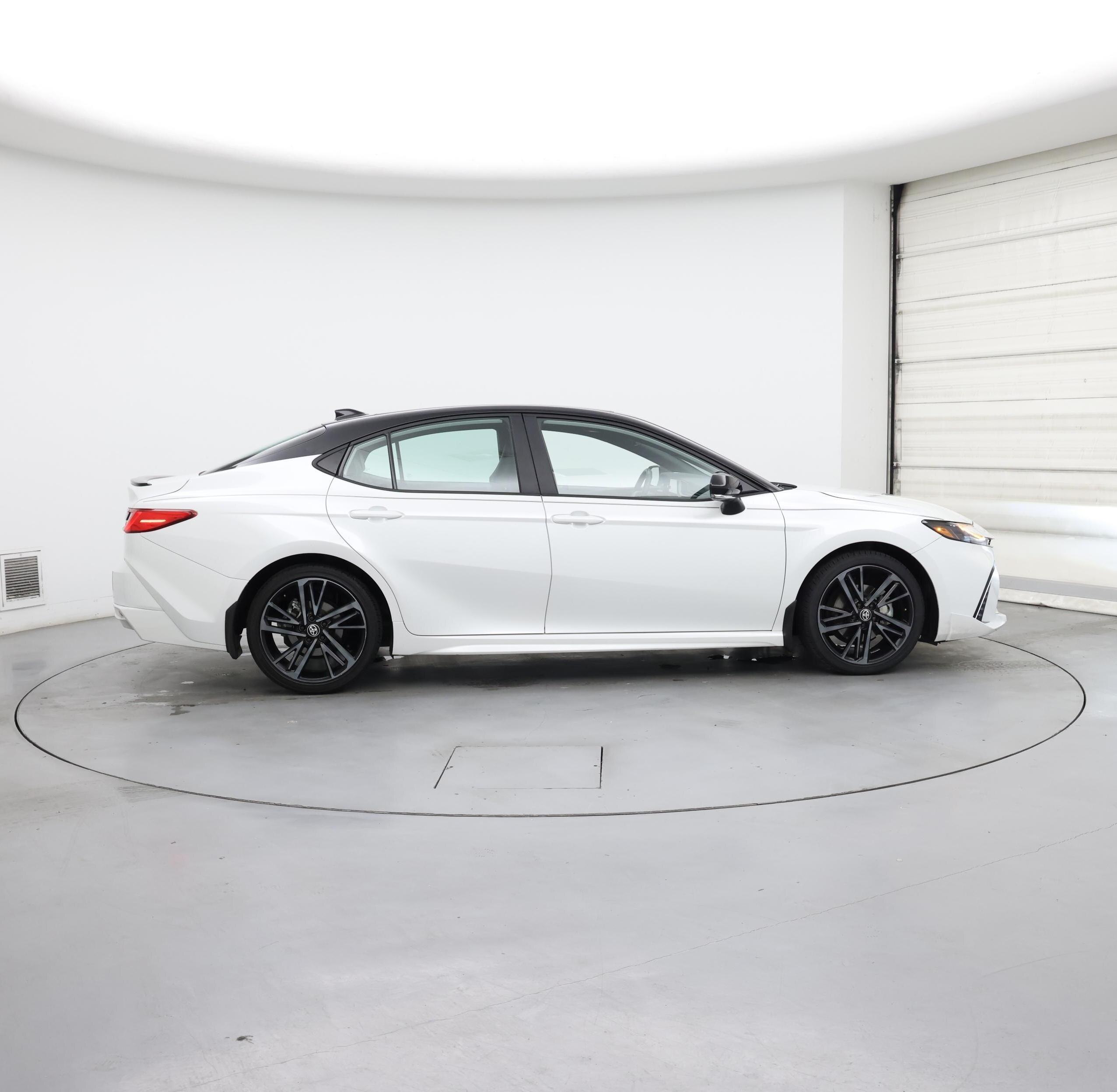 Thumbnail: 2025 Toyota Camry - 7