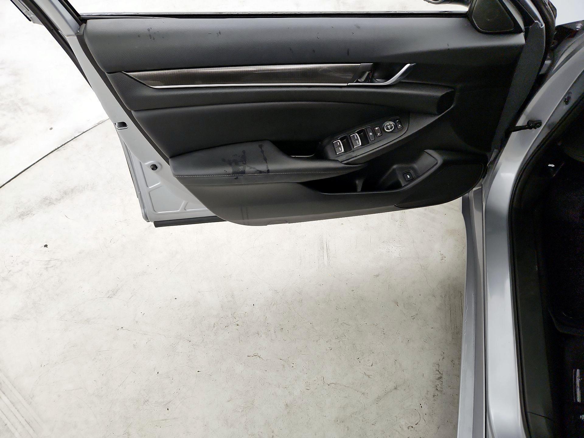 Thumbnail: 2022 Honda Accord - 12