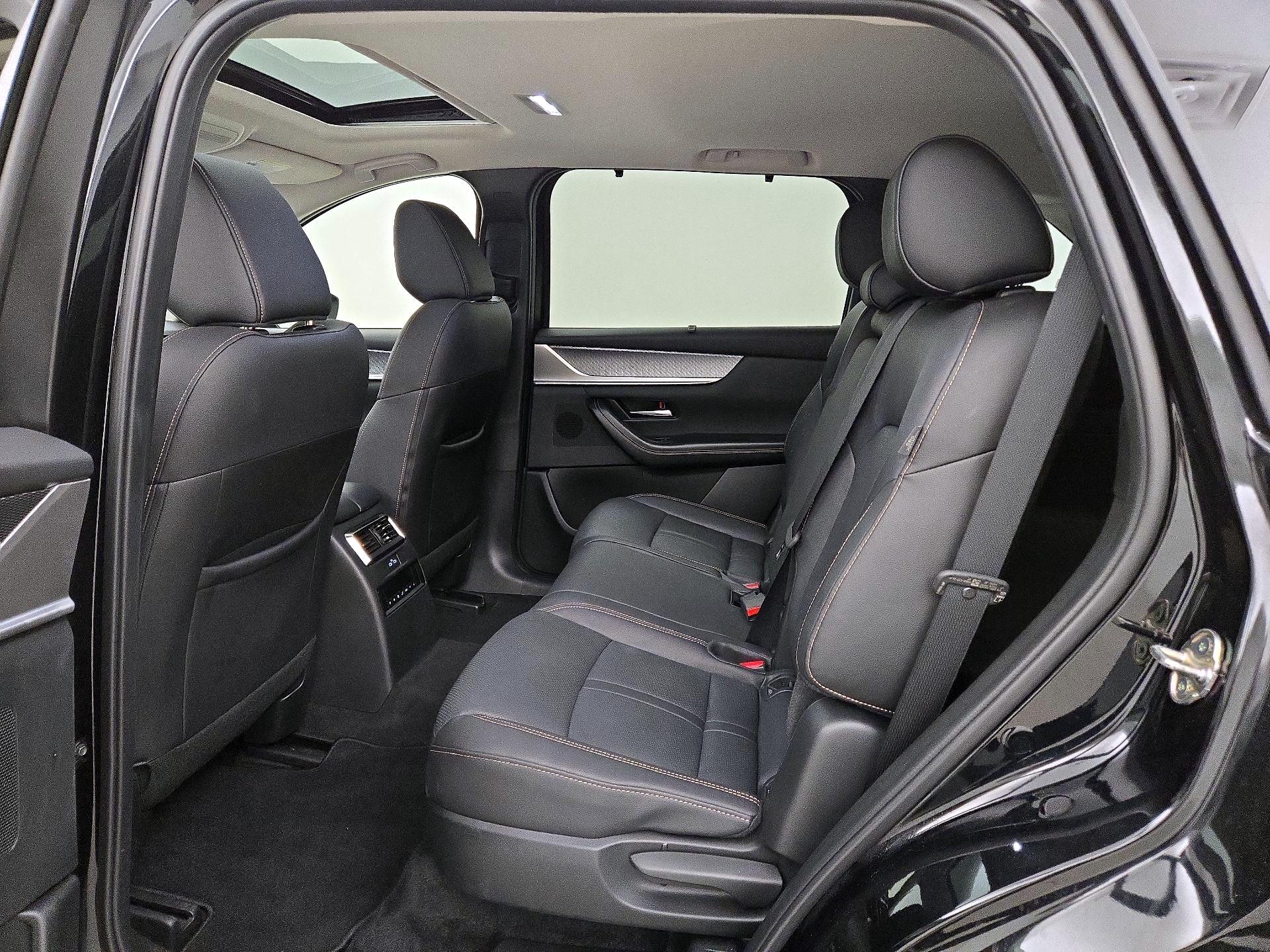 Thumbnail: 2025 Mazda CX-70 - 20