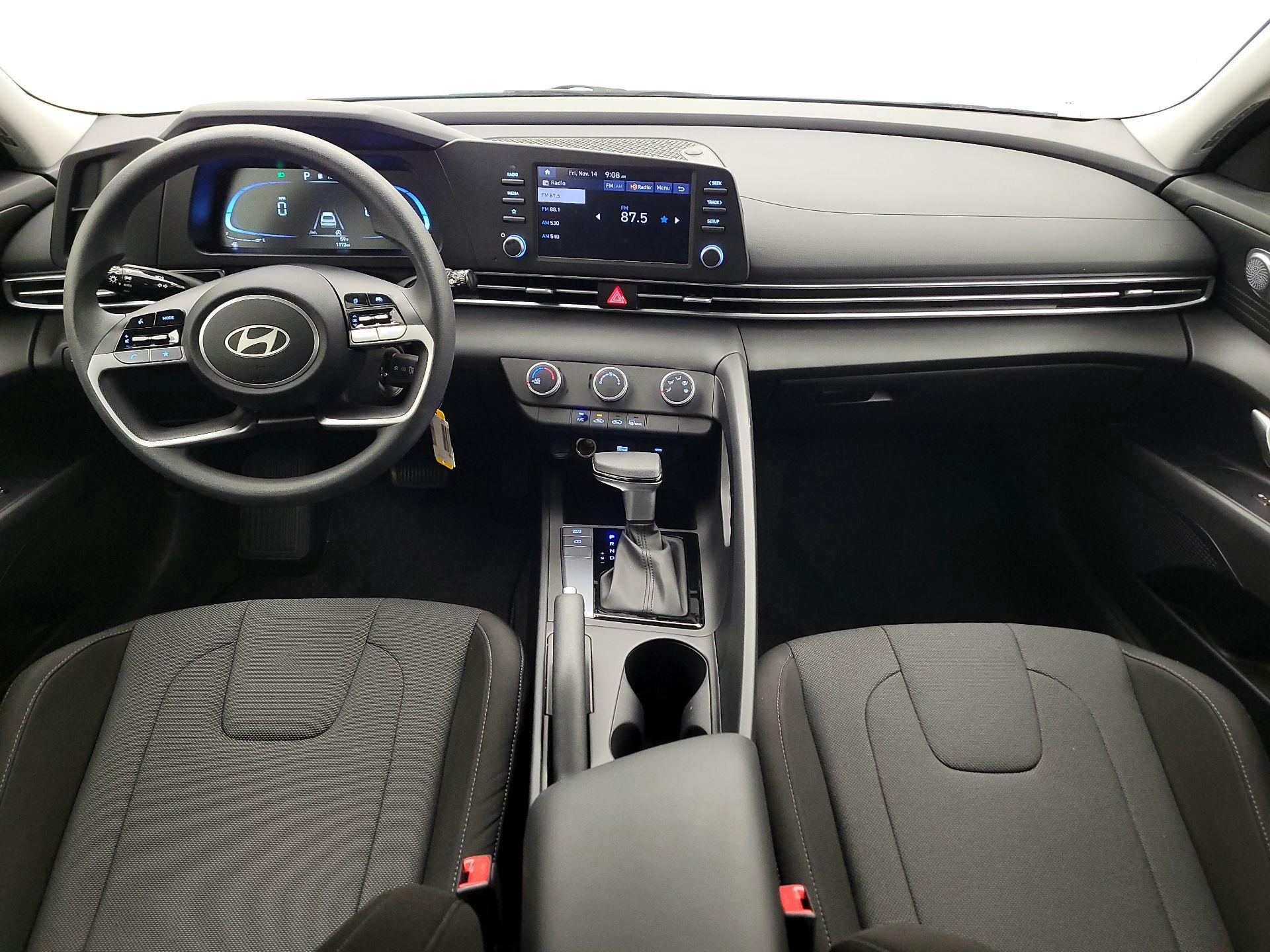 Thumbnail: 2024 Hyundai Elantra - 9