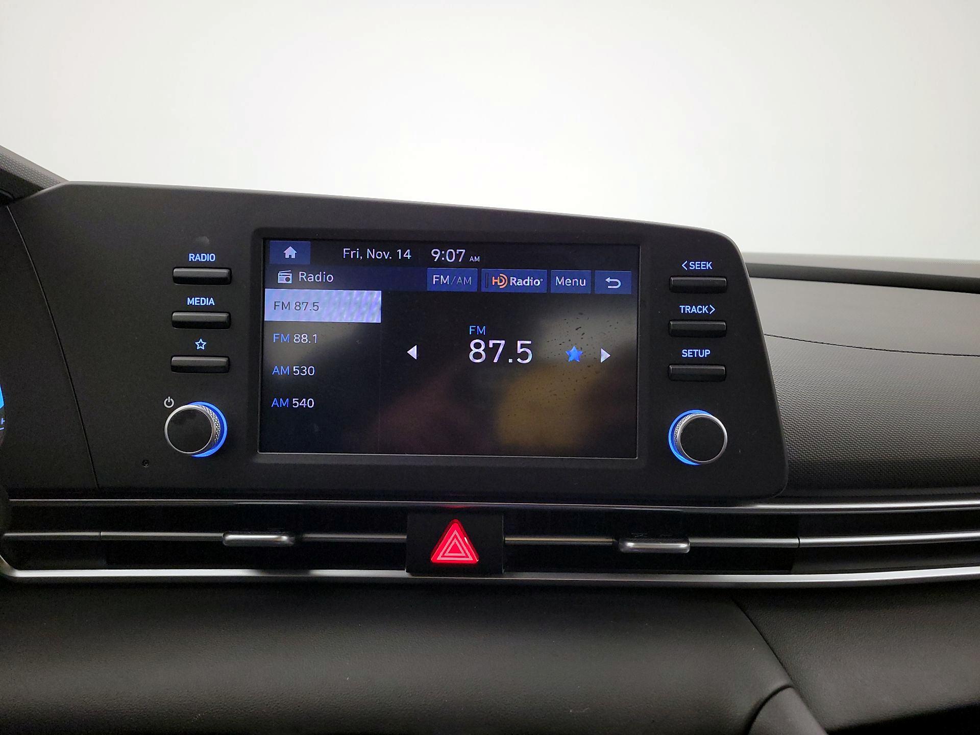 Thumbnail: 2024 Hyundai Elantra - 15