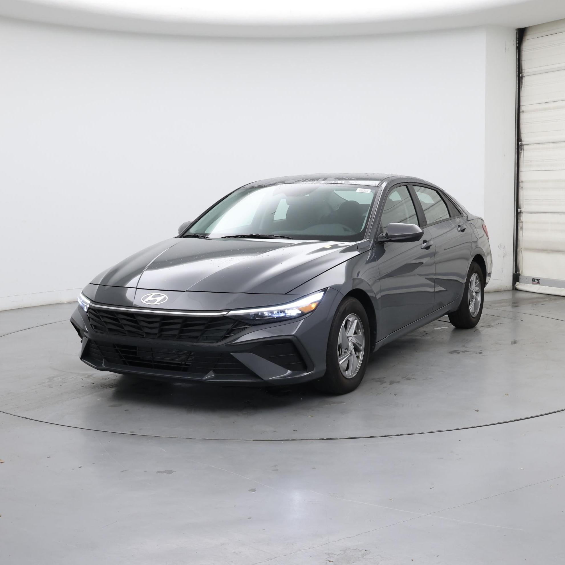 Thumbnail: 2024 Hyundai Elantra - 4