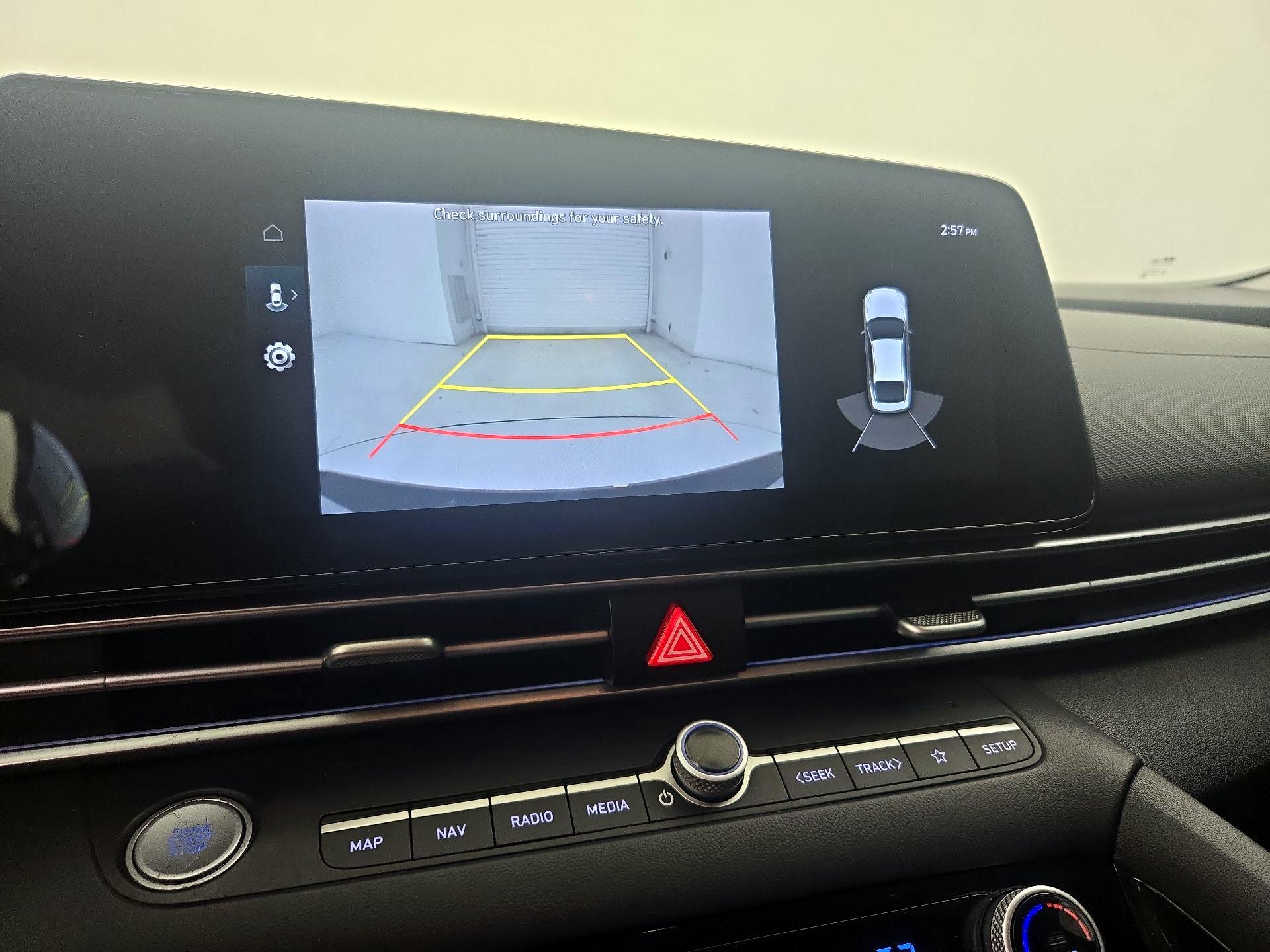 Thumbnail: 2023 Hyundai Elantra - 15