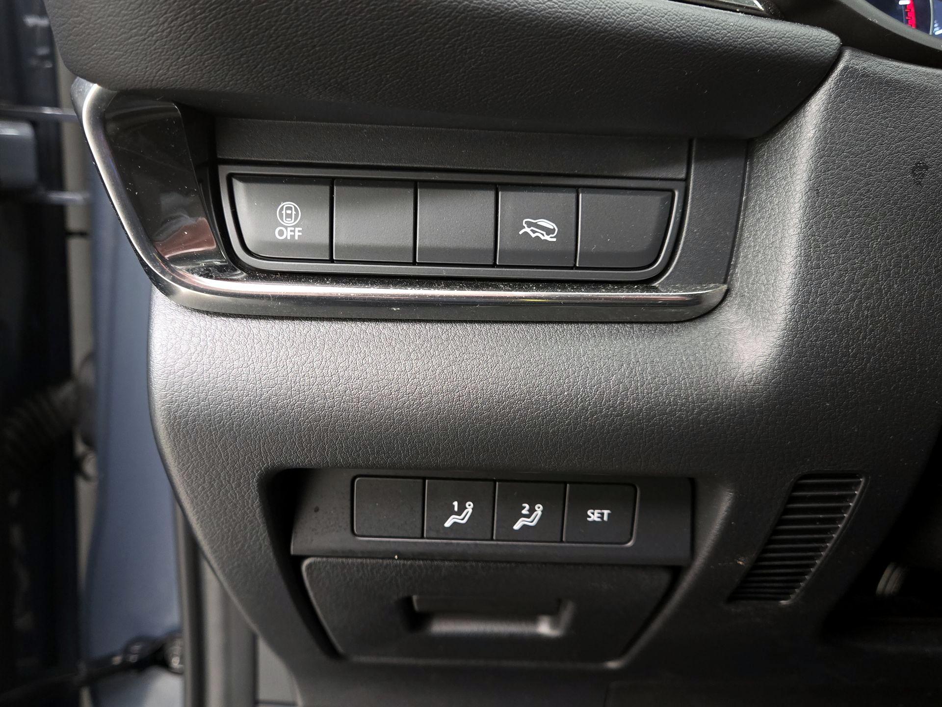 Thumbnail: 2022 Mazda CX-30 - 13