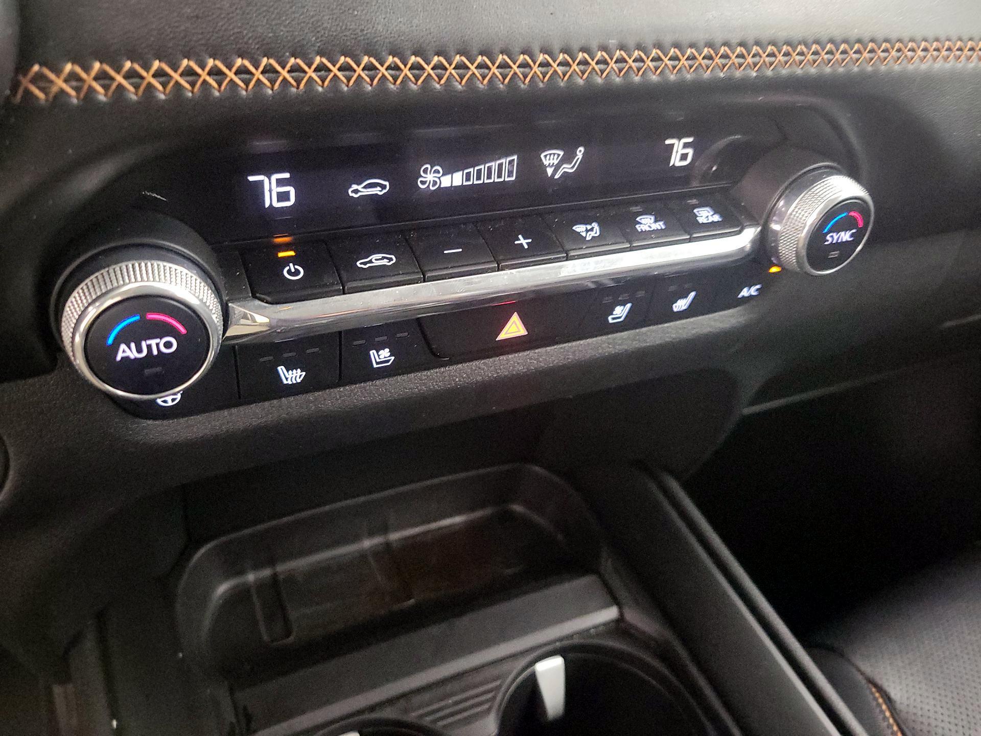 Thumbnail: 2023 Mazda CX-50 - 17