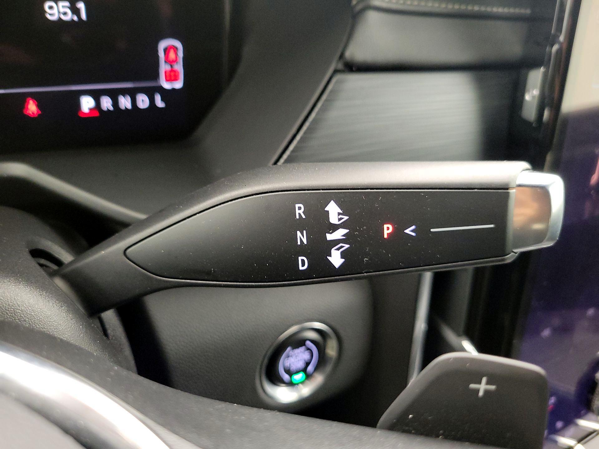 Thumbnail: 2025 GMC Acadia - 18