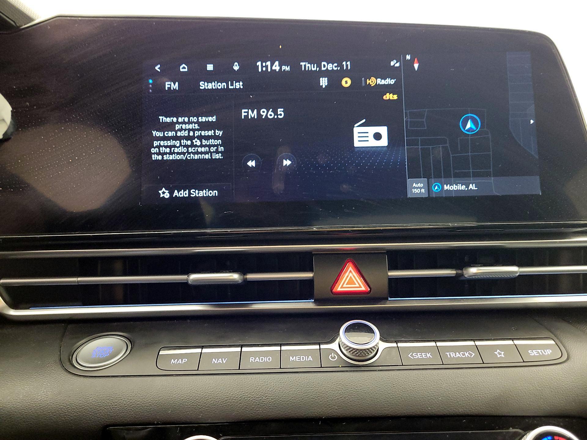 Thumbnail: 2024 Hyundai Elantra - 16