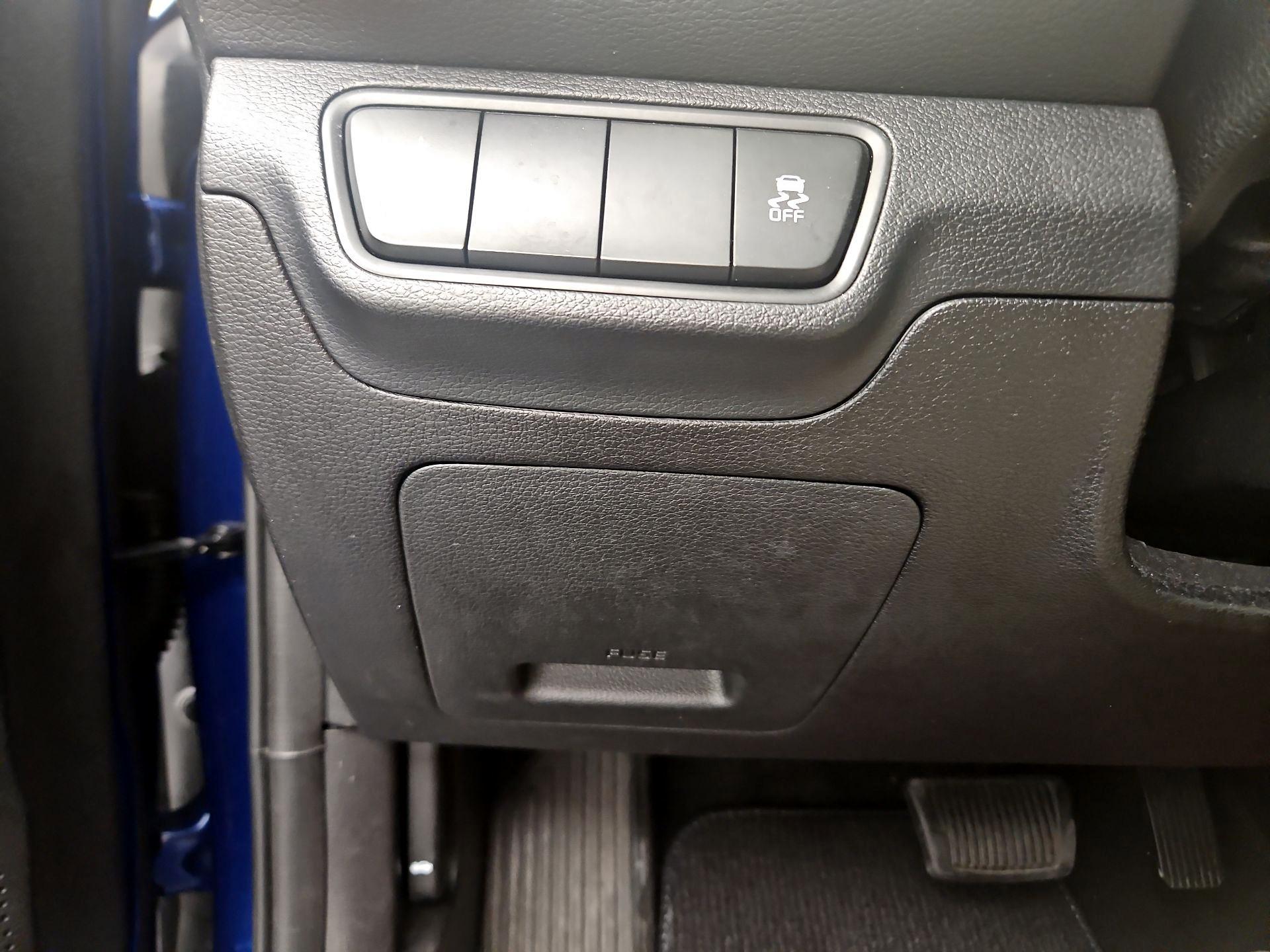 Thumbnail: 2023 Kia Forte - 13