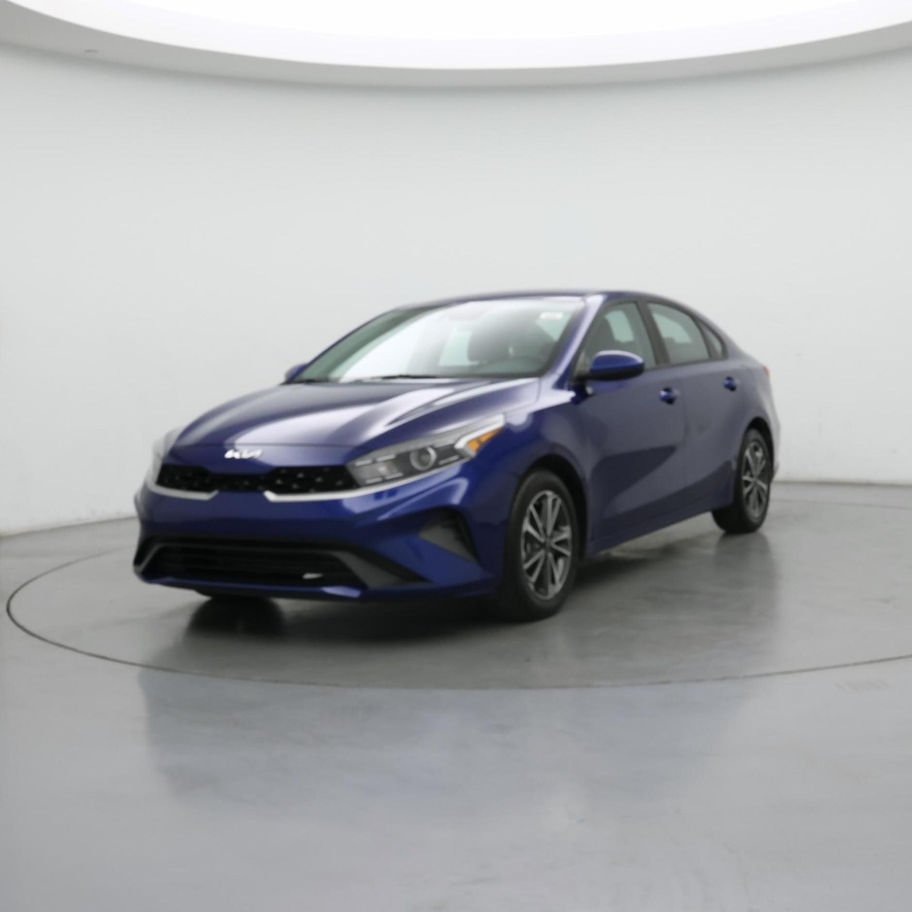 Thumbnail: 2023 Kia Forte - 4