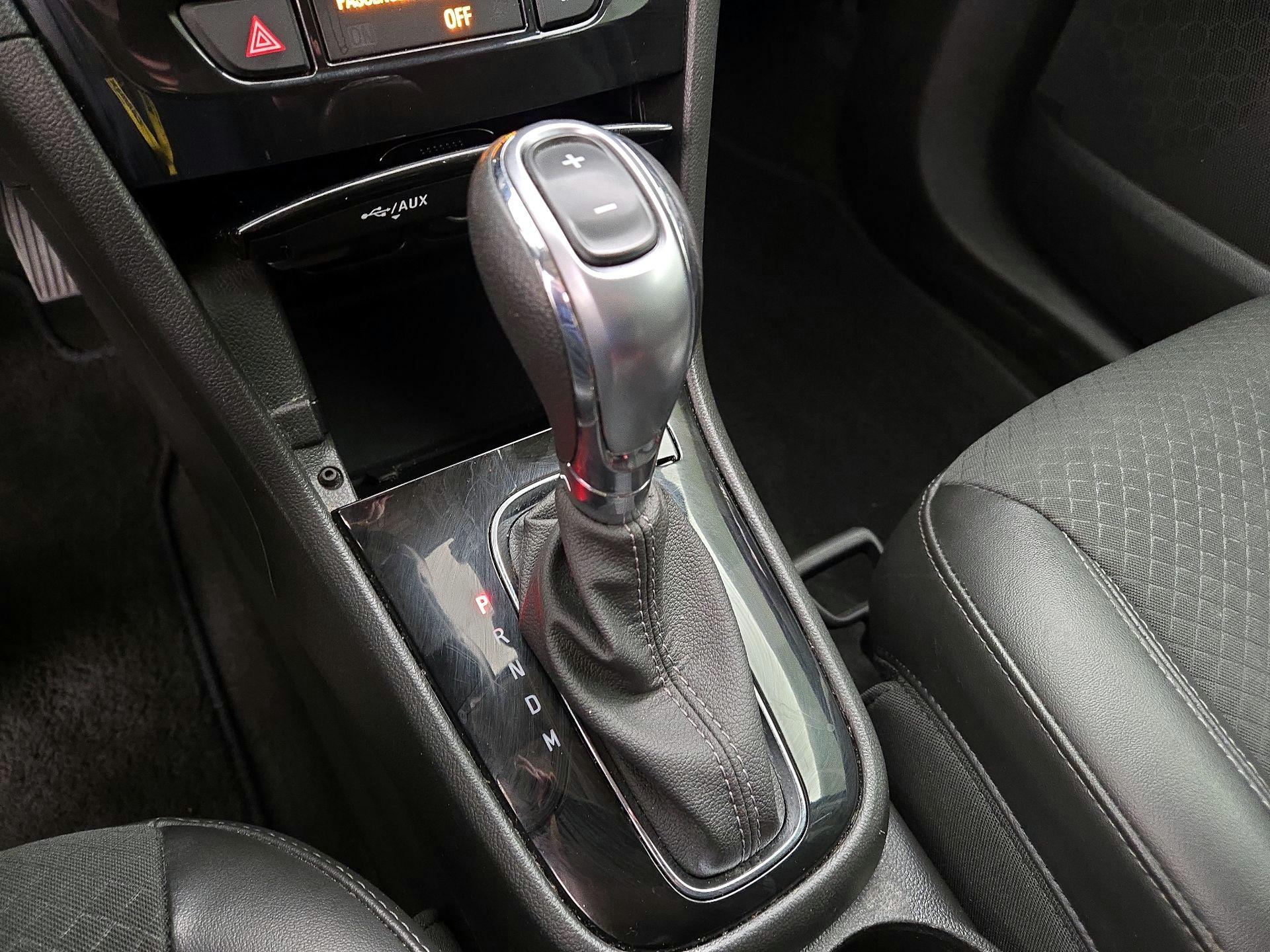 Thumbnail: 2022 Buick Encore - 17