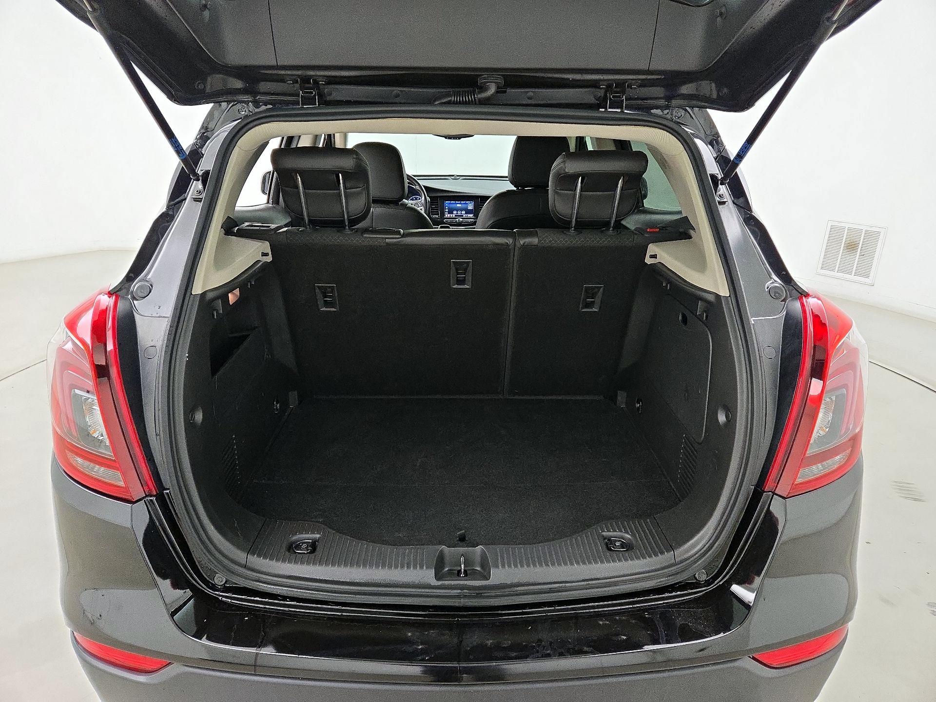 Thumbnail: 2022 Buick Encore - 20