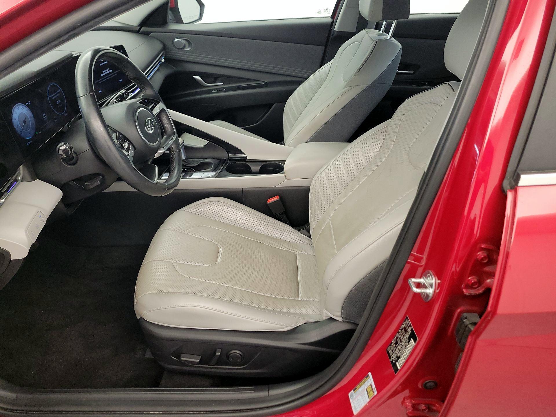 Thumbnail: 2023 Hyundai Elantra - 11