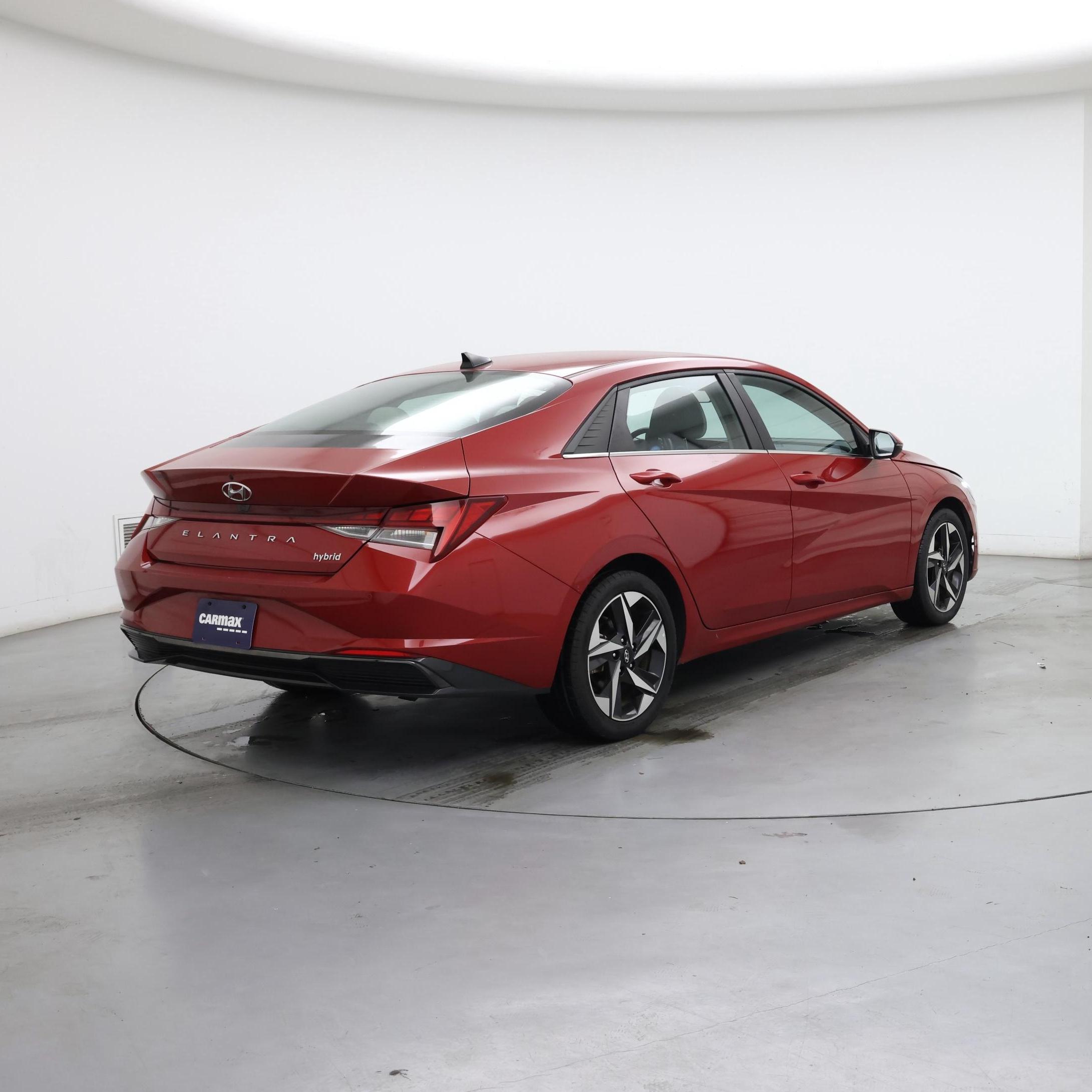 Thumbnail: 2023 Hyundai Elantra - 8