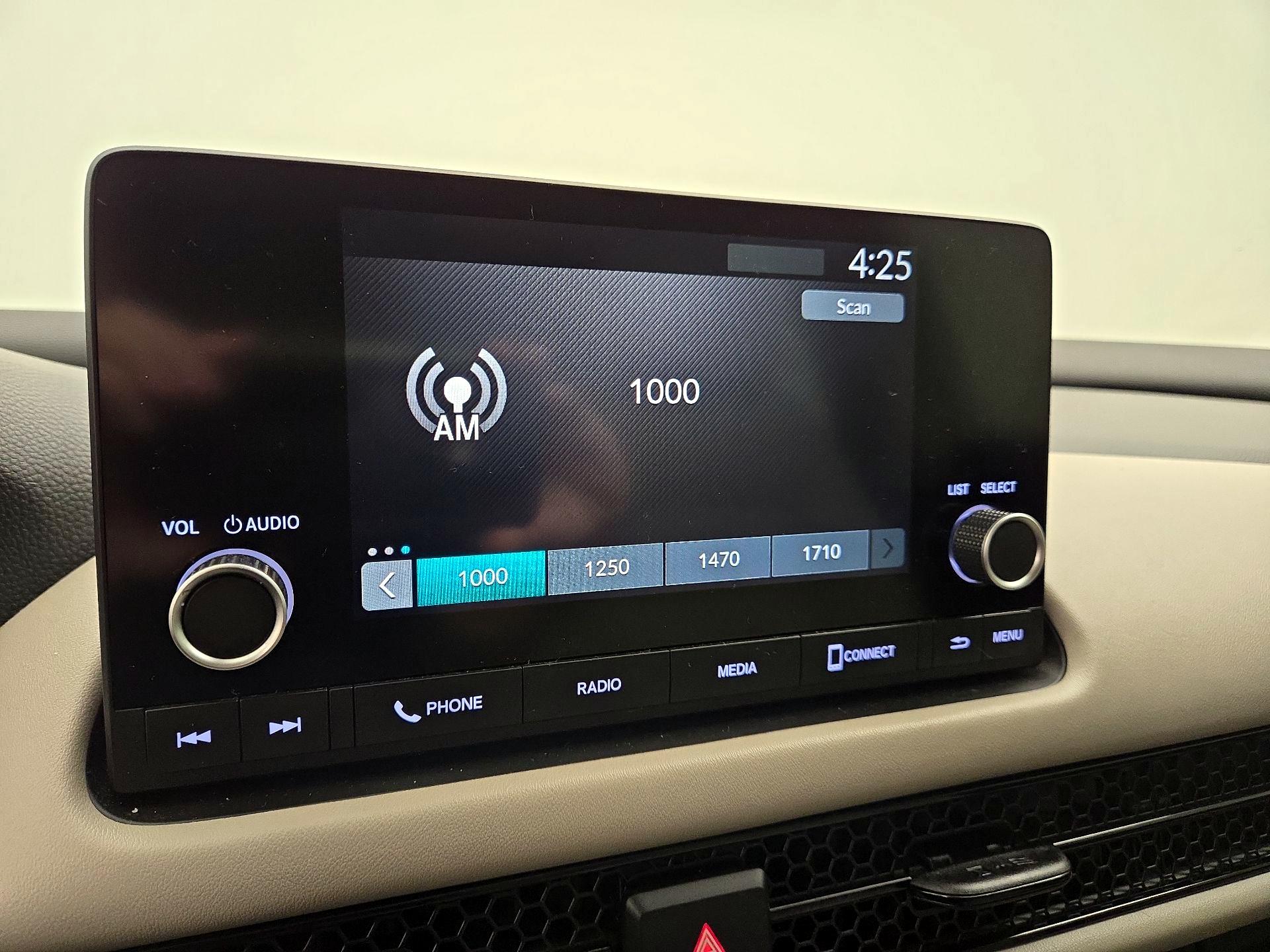 Thumbnail: 2023 Honda HR-V - 15