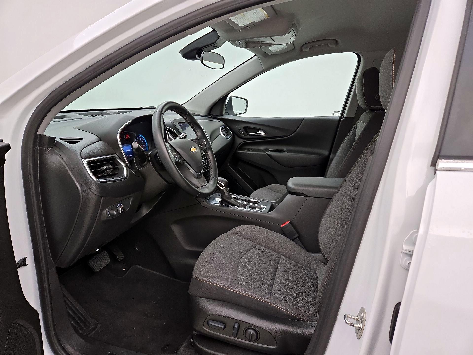 Thumbnail: 2023 Chevrolet Equinox - 11