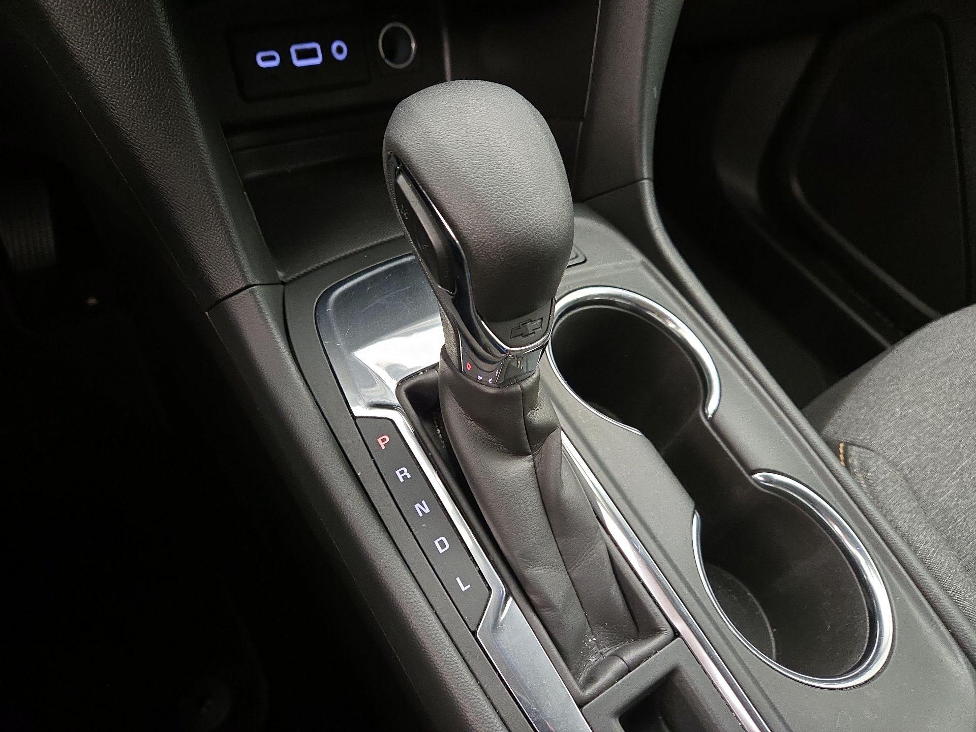 Thumbnail: 2023 Chevrolet Equinox - 17